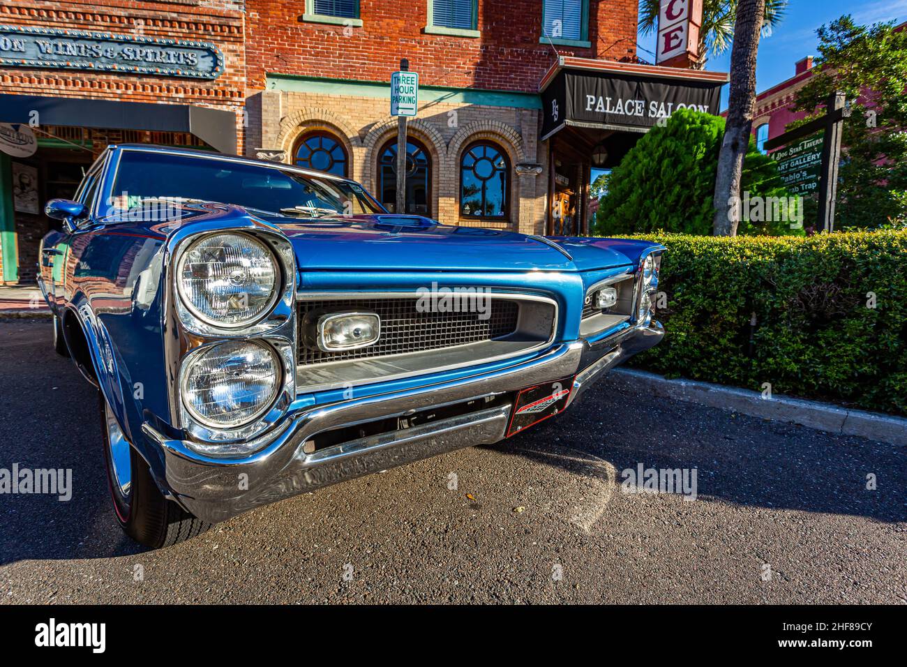 Fernandina Beach, FL October 18, 2014 Wide angle low perspective