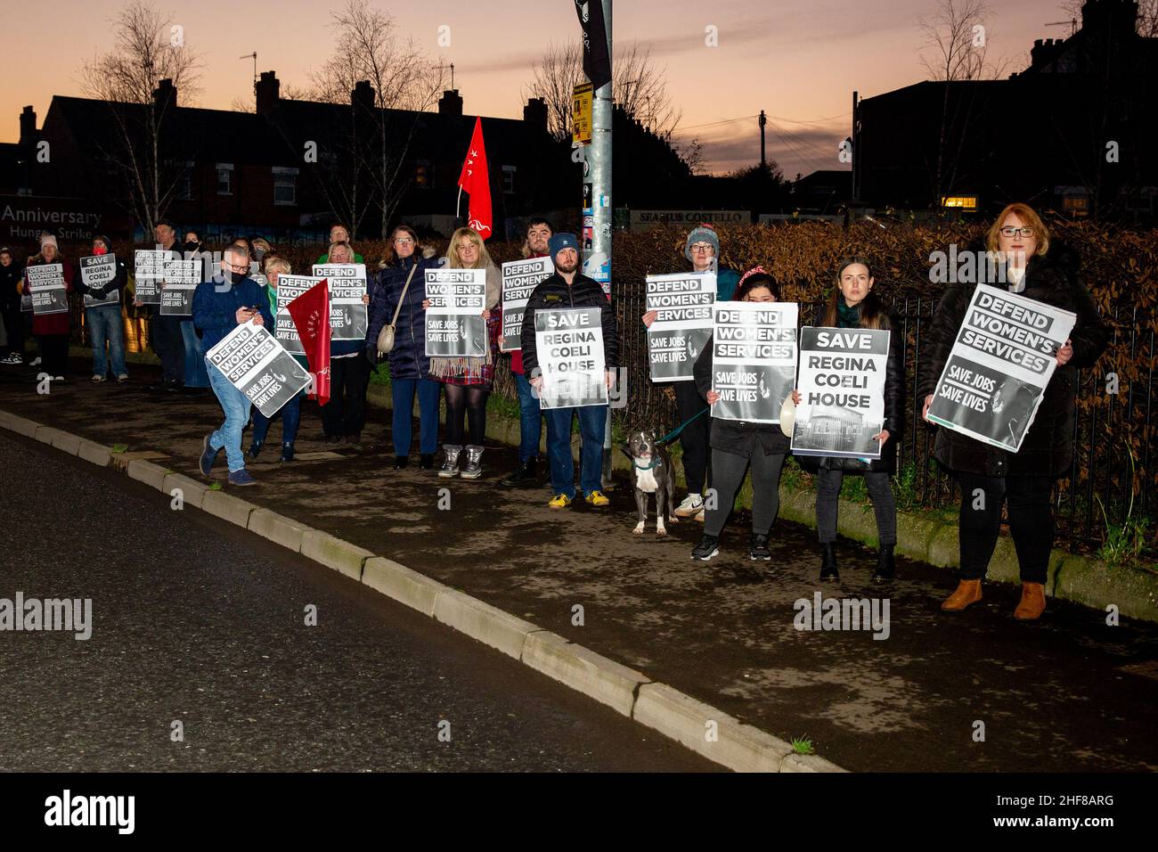 Womens hoste hi-res stock photography and images - Alamy