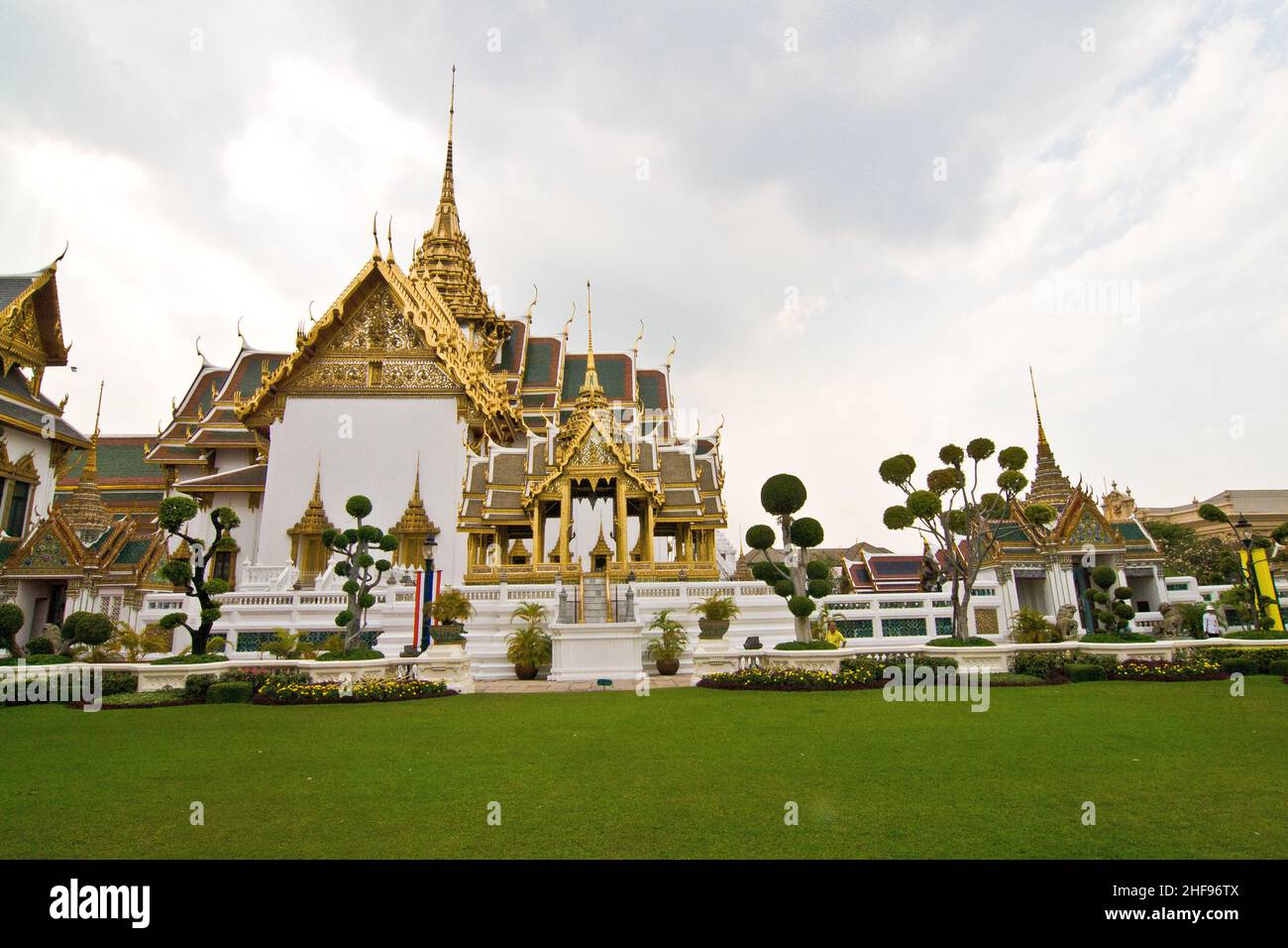 temple Phra Tinang Aporn Phimok Prasat Pavillon in the grand palace in Bangkok Stock Photo