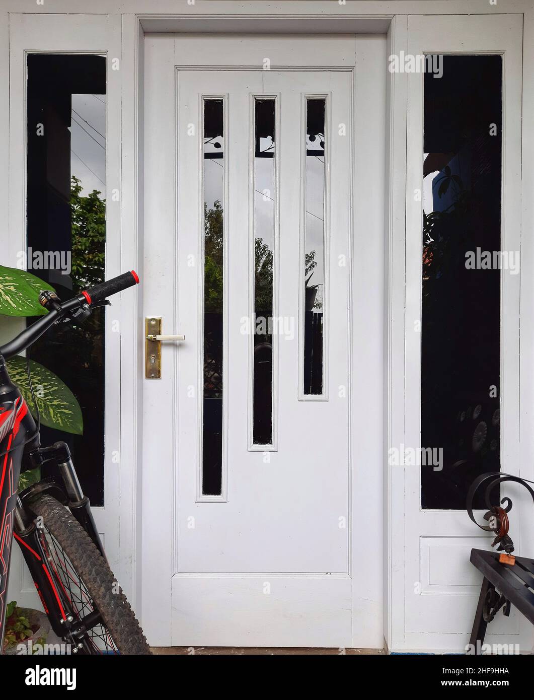 Front doors malayalam hires stock photography and images Alamy