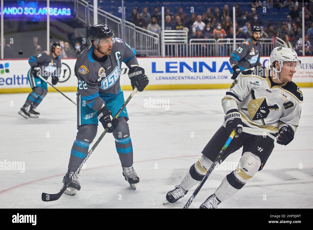 Orlando, Florida, USA. 14th Jan. 2022. 22 Kevin Lohan, 6WN Adam Smith