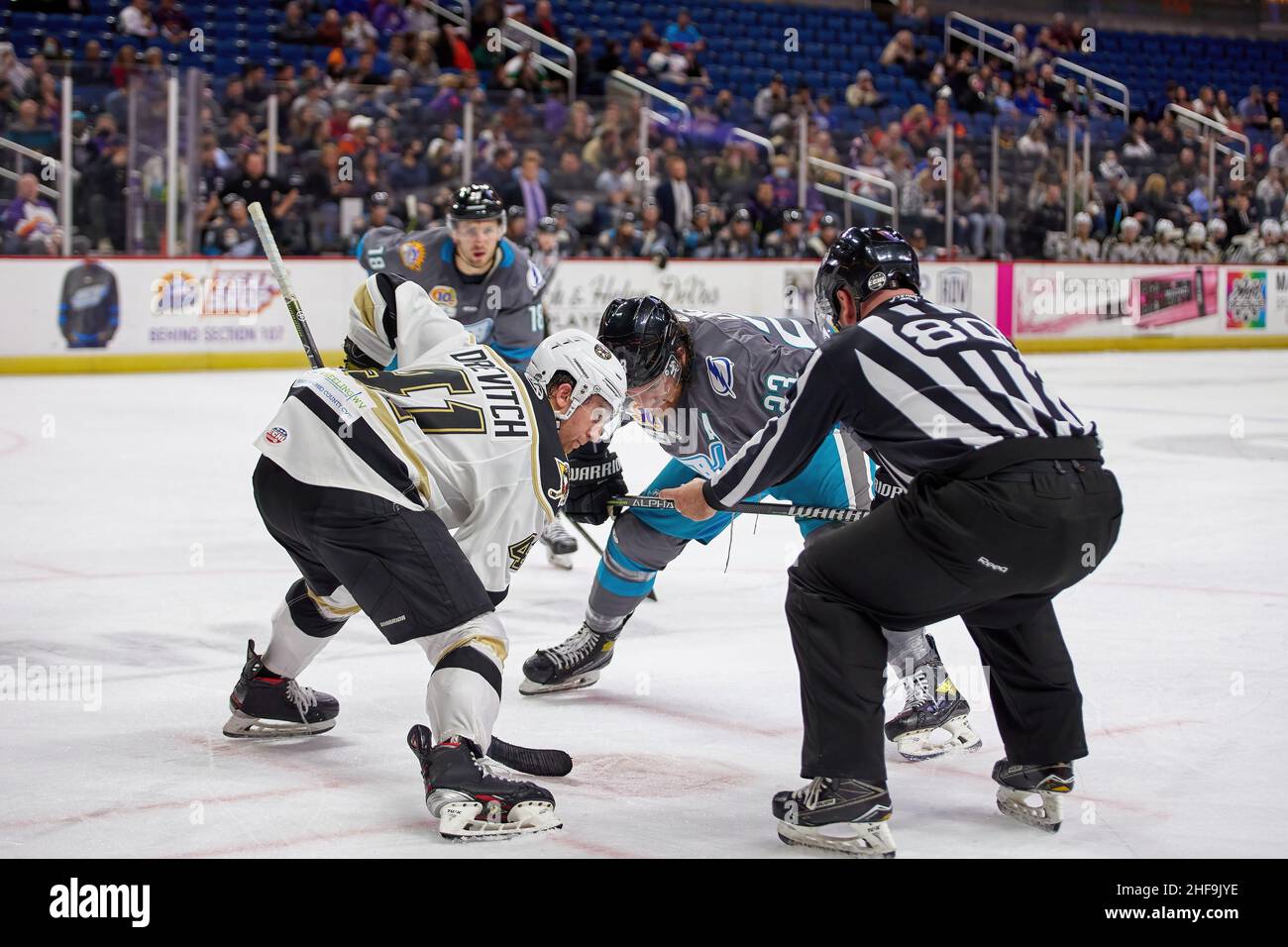 Orlando, Florida, USA. 14th Jan. 2022. 41WN Tyler Drevitch, 23 Tristin