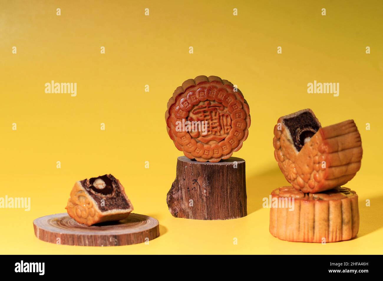 Chinese lantern mooncake festival decoration hi-res stock photography ...