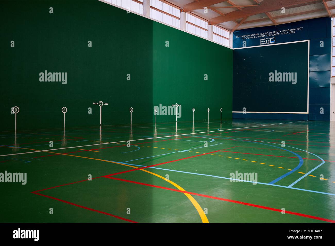 Fronton court hi-res stock photography and images - Alamy
