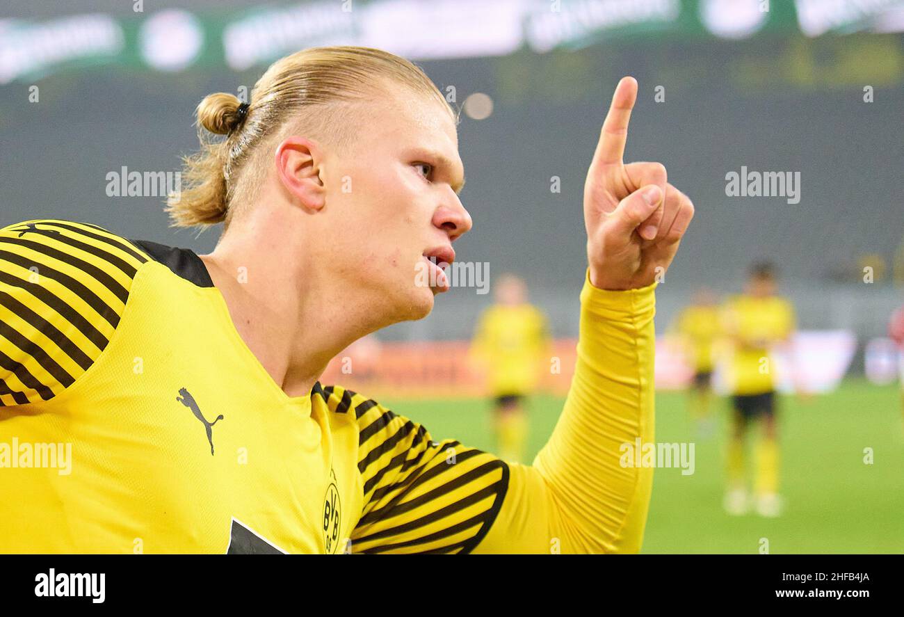 Haaland goal 2022 hires stock photography and images Alamy
