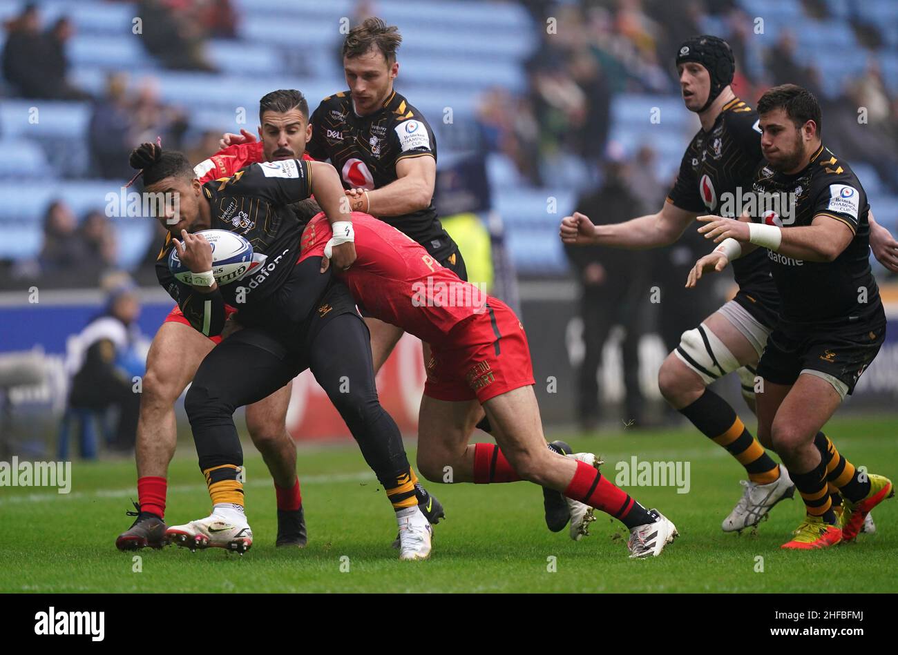 Toulouse's Romain Ntamack during the Heineken Champions Cup, Pool A match  at Coventry Building Society Arena, Coventry. Picture date: Saturday  January 15, 2022 Stock Photo - Alamy