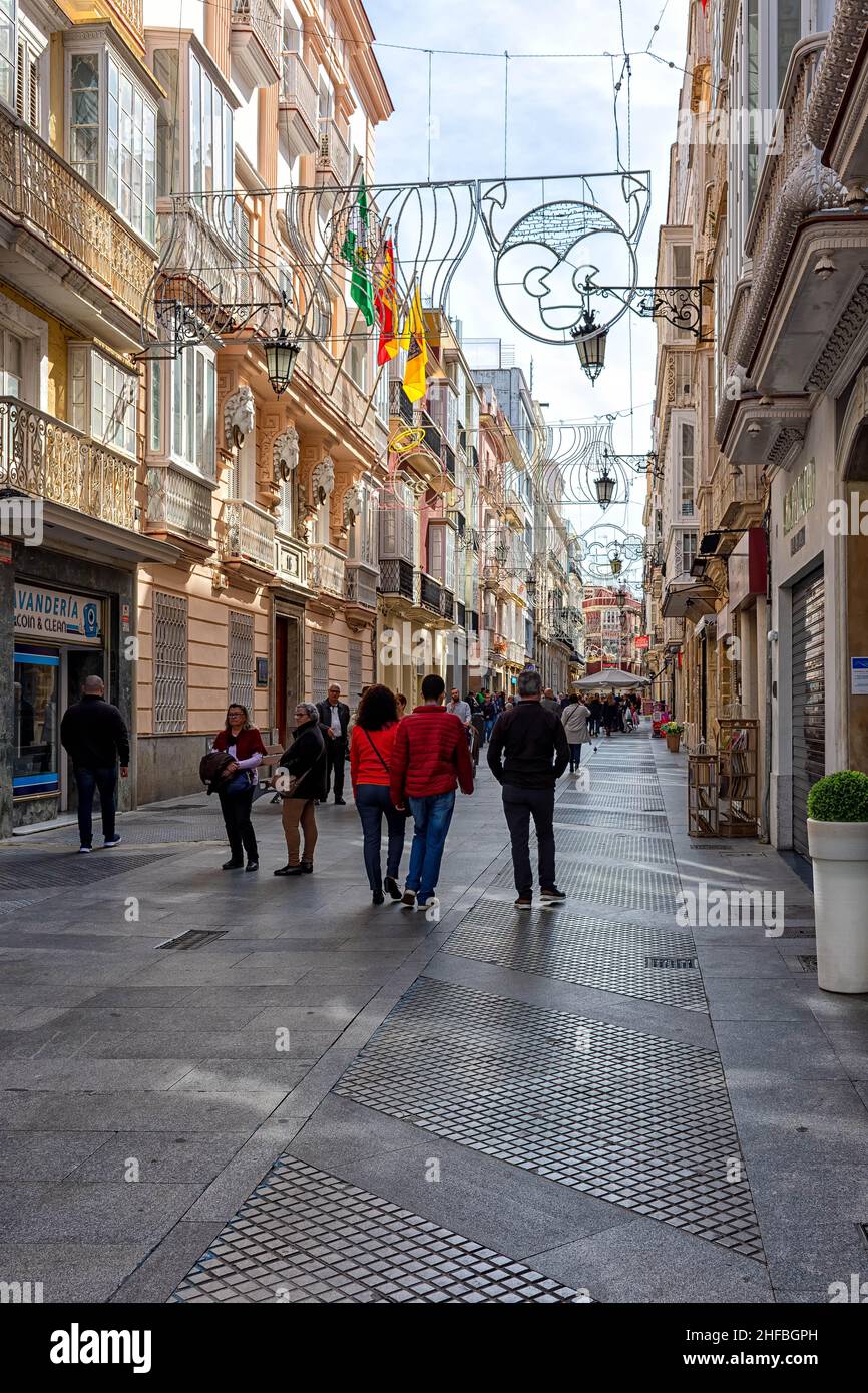 Calles adornadas para Carnaval, Cádiz Stock Photo