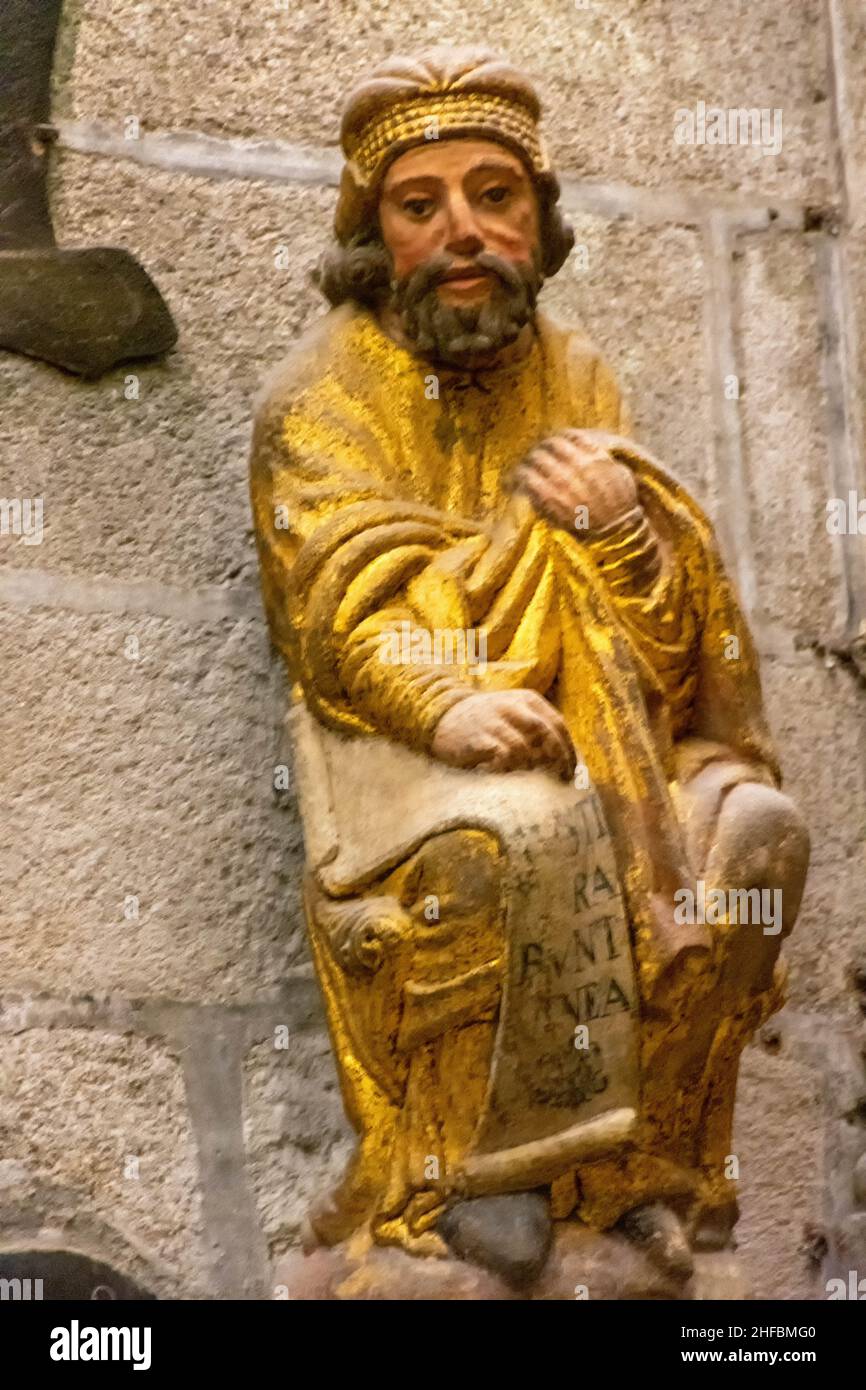 Profeta Ezequiel en la Puerta Santa de la Catedral de Santiago de Compostela, Galicia Stock Photo