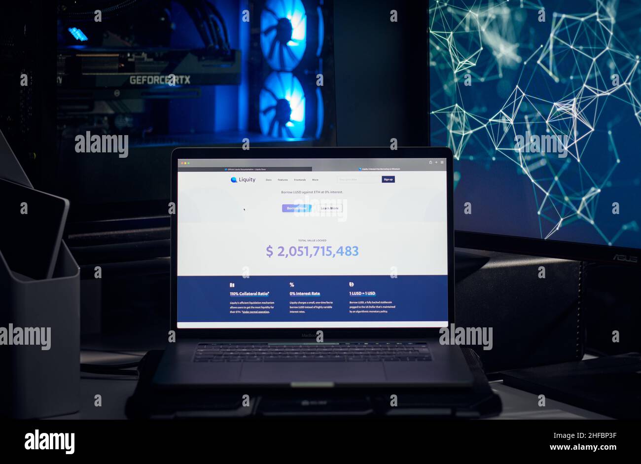 Lusd hi-res stock photography and images - Alamy