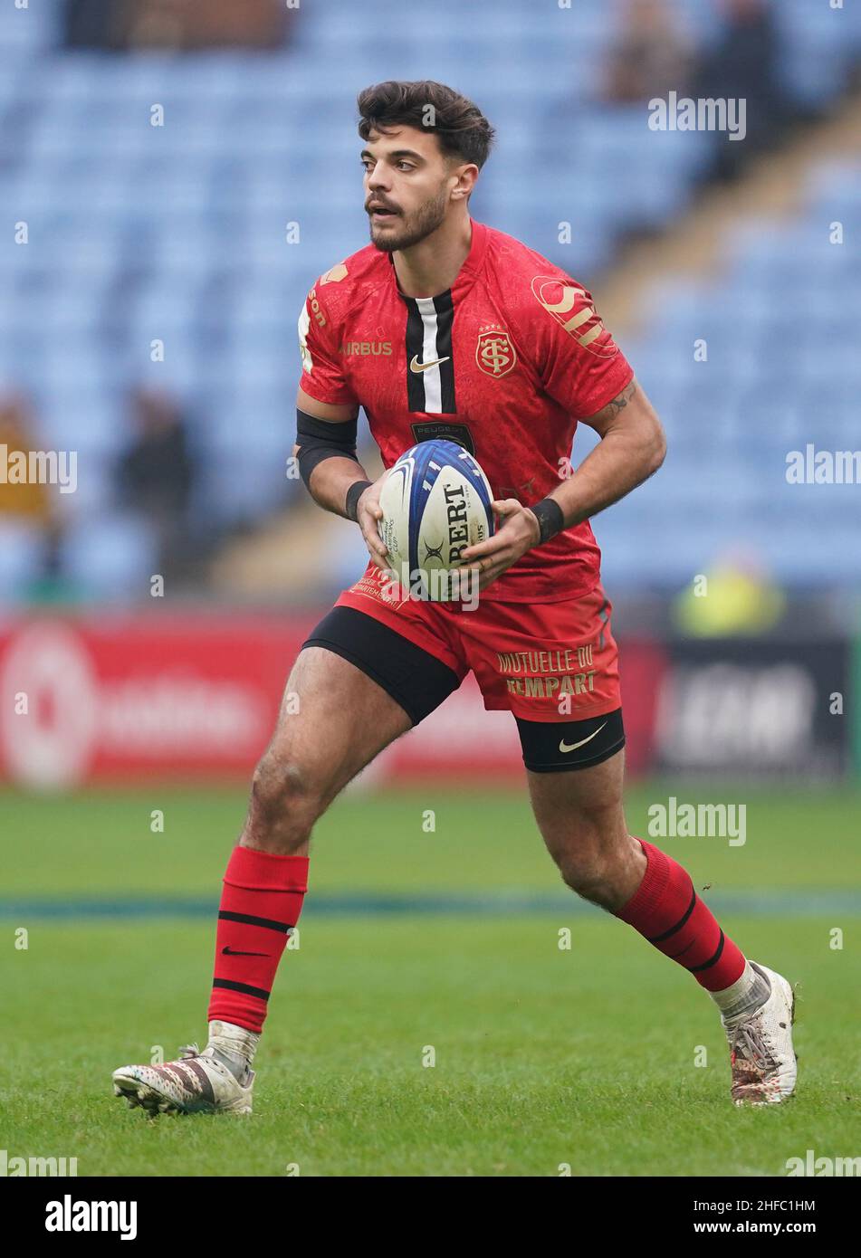 Toulouse's Romain Ntamack (left) and Pita Ahki show their dejection during  the Heineken Champions Cup, Pool A match at Coventry Building Society Arena,  Coventry. Picture date: Saturday January 15, 2022 Stock Photo - Alamy