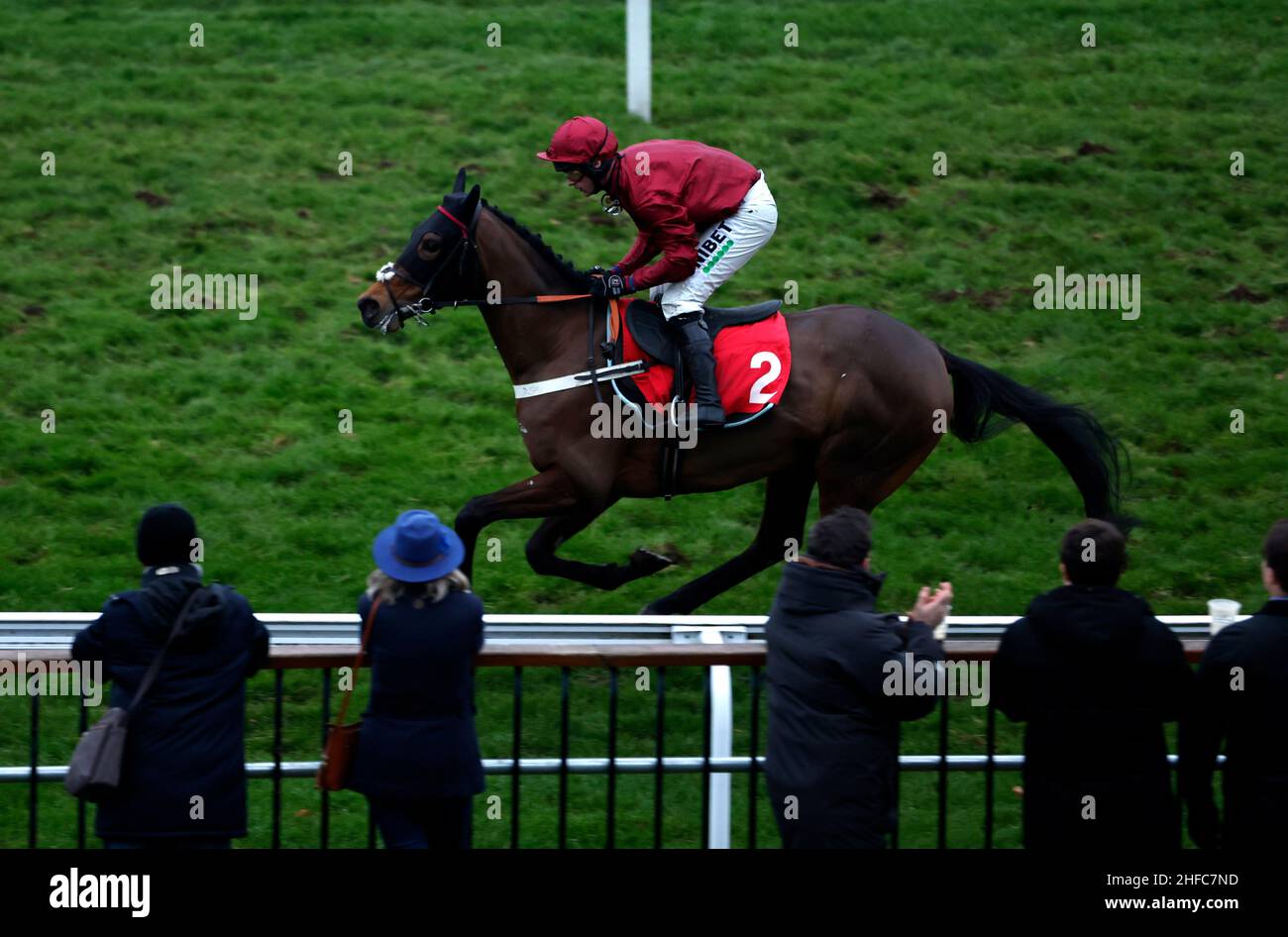 First Street ridden by Nico de Boinville goes on to win the Coral Proud To Support British Racing Handicap Hurdle at Kempton Park Racecourse, Surrey. Picture date: Saturday January 15, 2022. Stock Photo