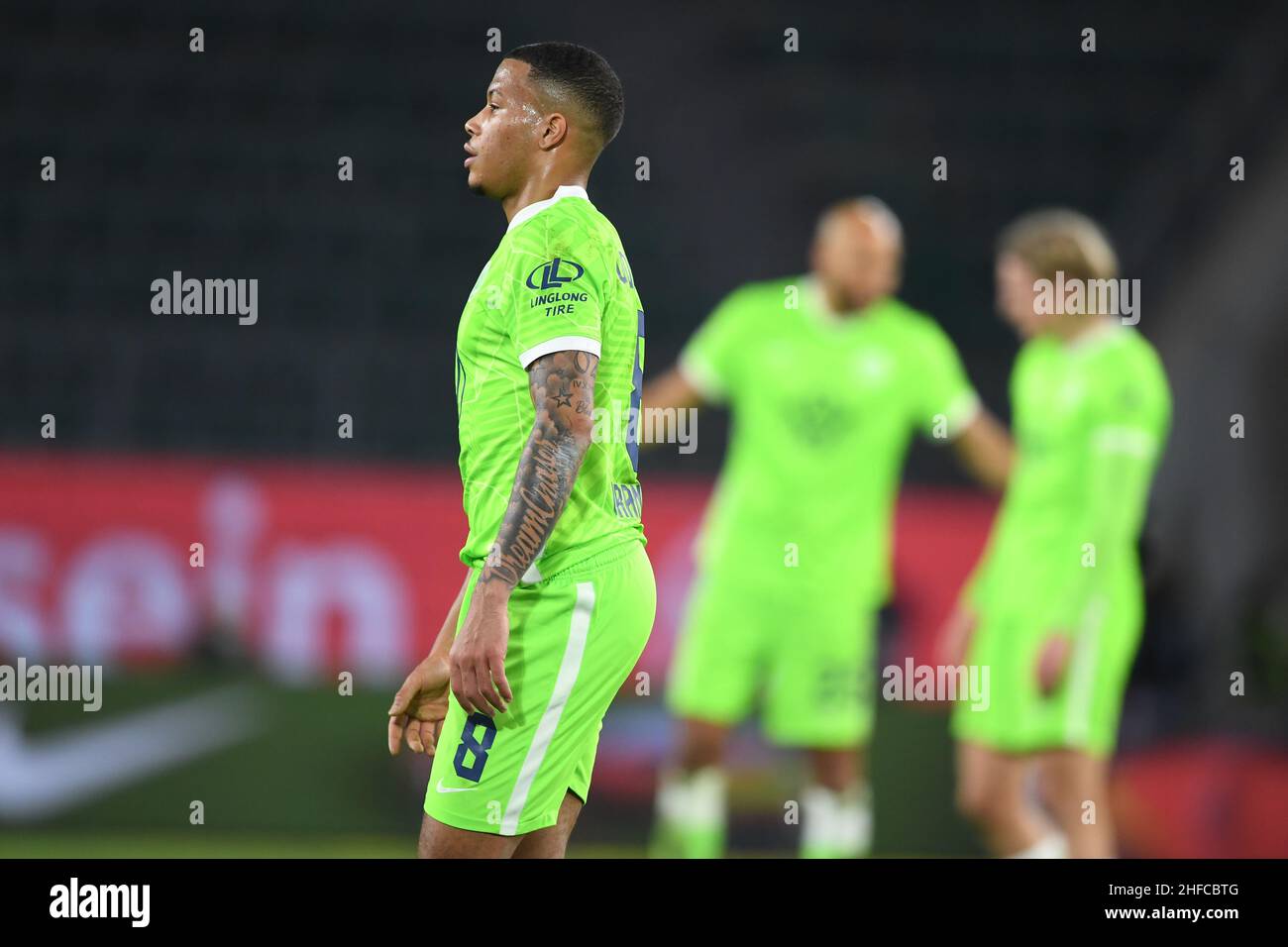 Wolfsburg, Germany. 15th Jan, 2022. Soccer: Bundesliga, VfL Wolfsburg - Hertha BSC, Matchday 19 at Volkswagen Arena. Wolfsburg's Aster Vranckx leaves the field after the match. The match ended 0:0. Credit: Swen Pförtner/dpa - IMPORTANT NOTE: In accordance with the requirements of the DFL Deutsche Fußball Liga and the DFB Deutscher Fußball-Bund, it is prohibited to use or have used photographs taken in the stadium and/or of the match in the form of sequence pictures and/or video-like photo series./dpa/Alamy Live News Stock Photo