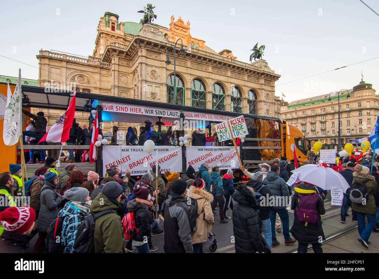 Wien, Vienna: Corona protest demonstration in front of opera Staatsoper, opponents of the corona measures march in 01. Old Town, Wien, Austria Stock Photo