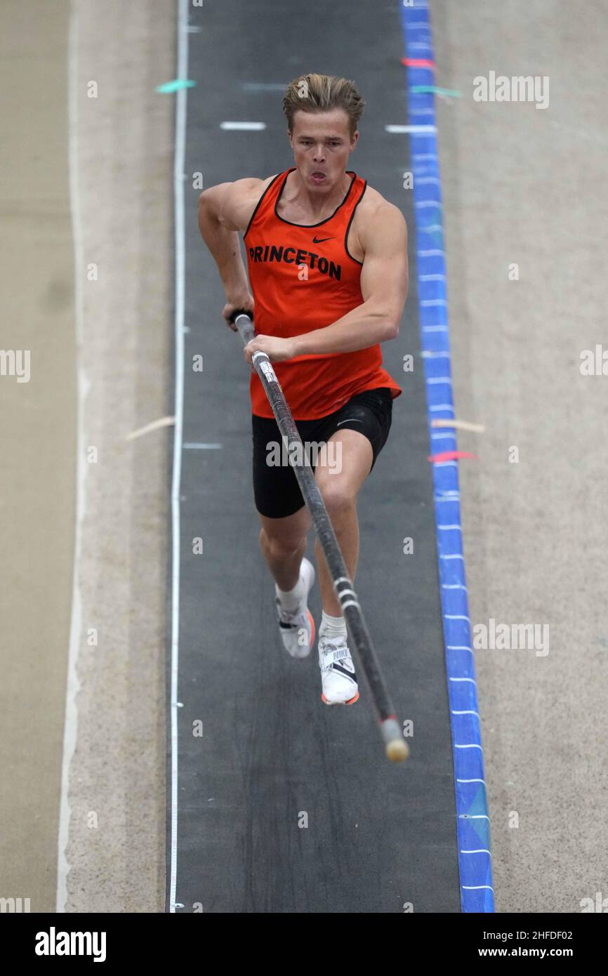 Sondre Guttormsen of Princeton places fifth in the elite men's