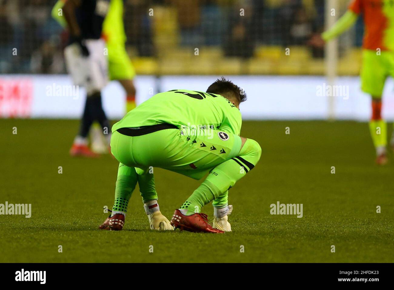 LONDON, UK. JAN 15TH Bartosz Bialkowski of Millwall during the Sky Bet Championship match between Millwall and Nottingham Forest at The Den, London on Saturday 15th January 2022. (Credit: Tom West | MI News) Credit: MI News & Sport /Alamy Live News Stock Photo