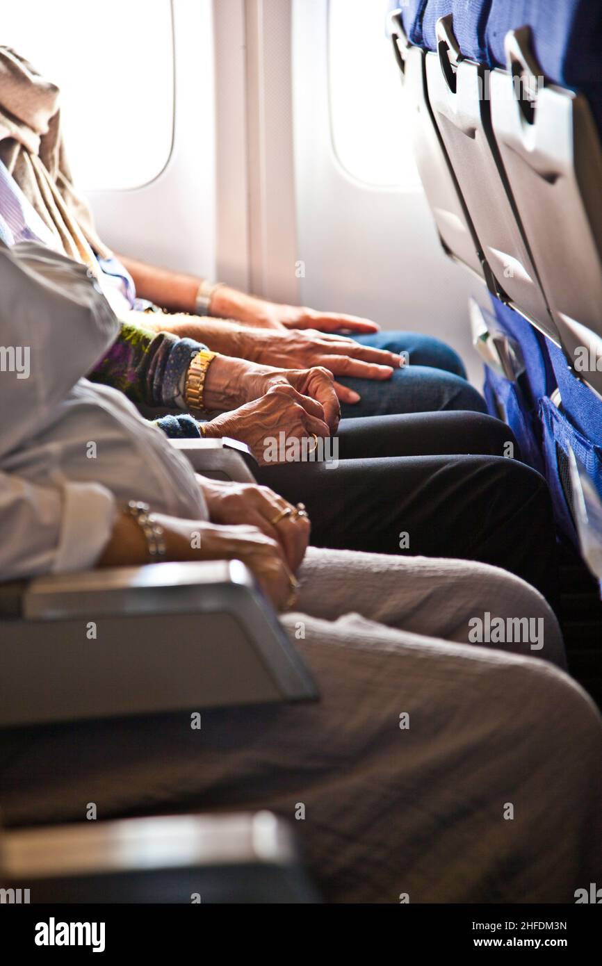 Aircraft passengers window view hi-res stock photography and images - Alamy