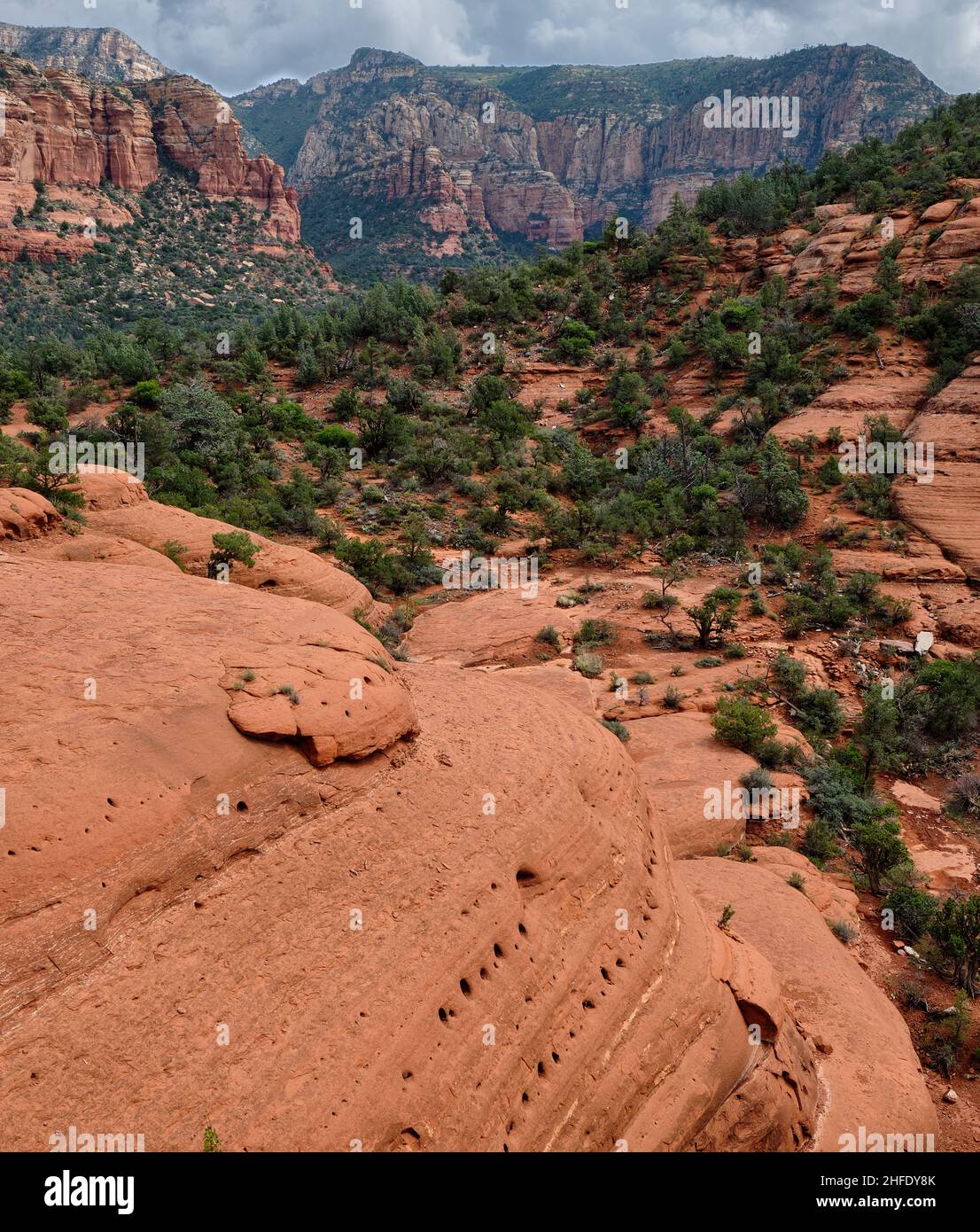 Lee Mountain, Sedona, Arizona viewed from Chicken Point Overlook on the Broken Arrow Trail. Stock Photo