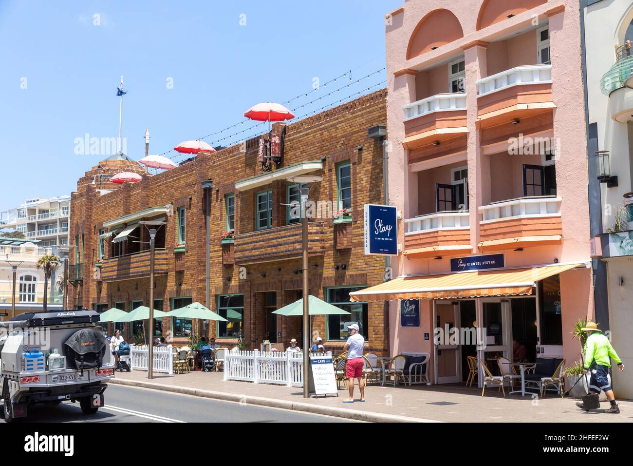 Hotel Steyne public bar and restaurant in the Sydney suburb of Manly Beach, with rooftop bar, summers day,Sydney,Australia Stock Photo