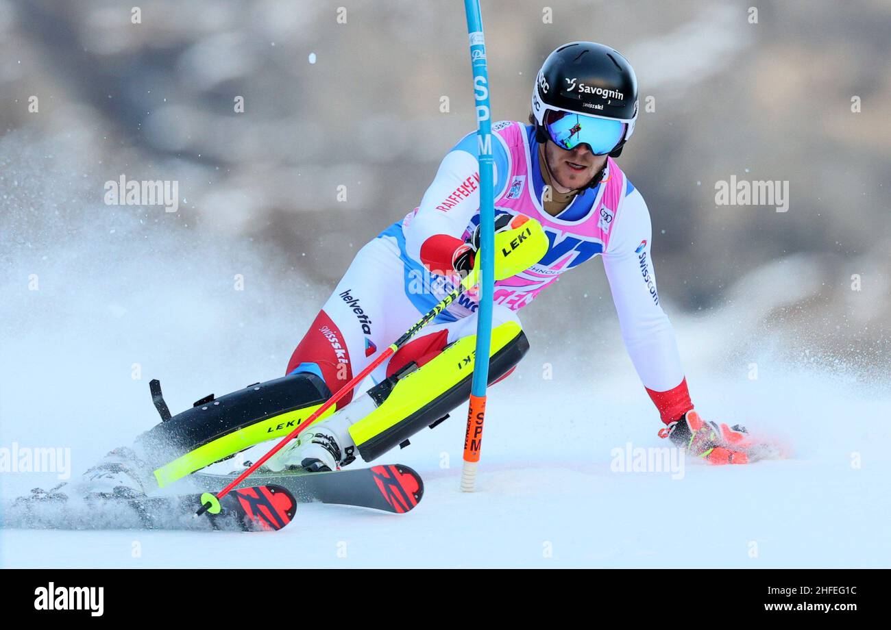 Alpine Skiing - FIS Alpine Ski World Cup - Men's Slalom - Wengen,  Switzerland - January 16, 2022 Switzerland's Sandro Simonet in action  REUTERS/Denis Balibouse Stock Photo - Alamy
