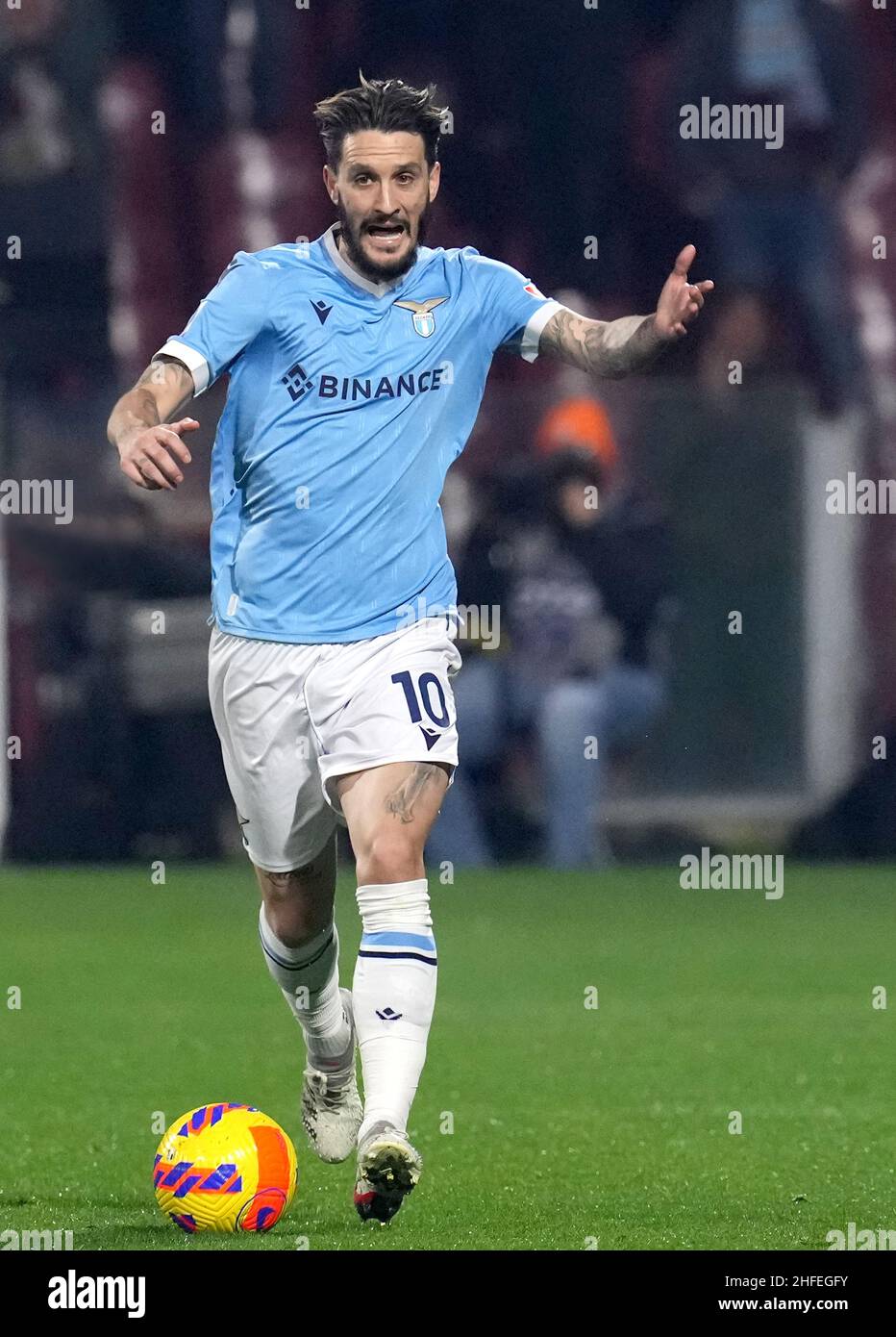 SALERNO, ITALY - JANUARY 15: Luis Alberto of SS Lazio in action,during the Serie A match between US Salernitana and SS Lazio at Stadio Arechi on January 16, 2022 in Salerno, Italy. (Photo by MB Media) Stock Photo