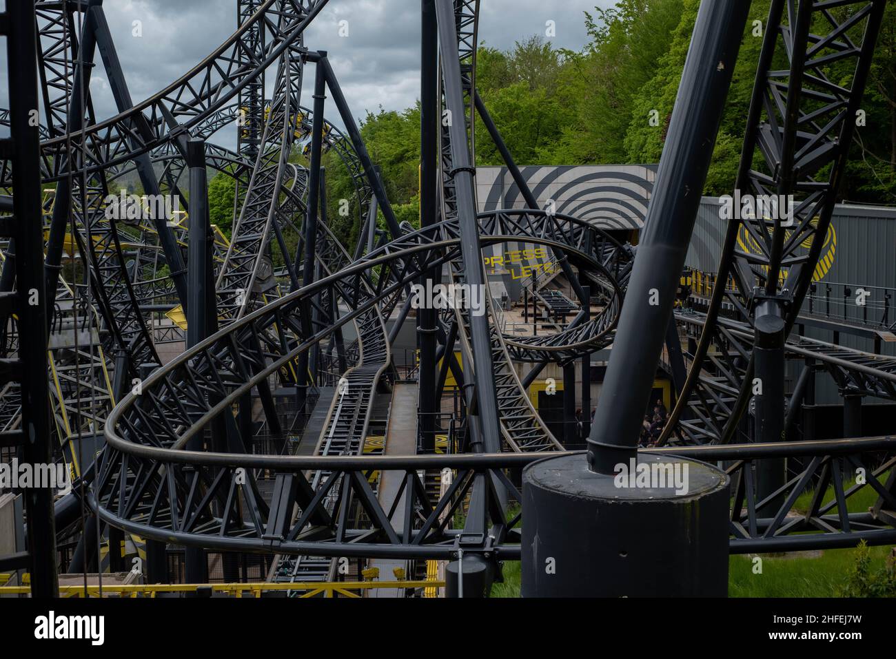 High Quality Images Alton Towers UK Theme Park and Rollercoasters ...