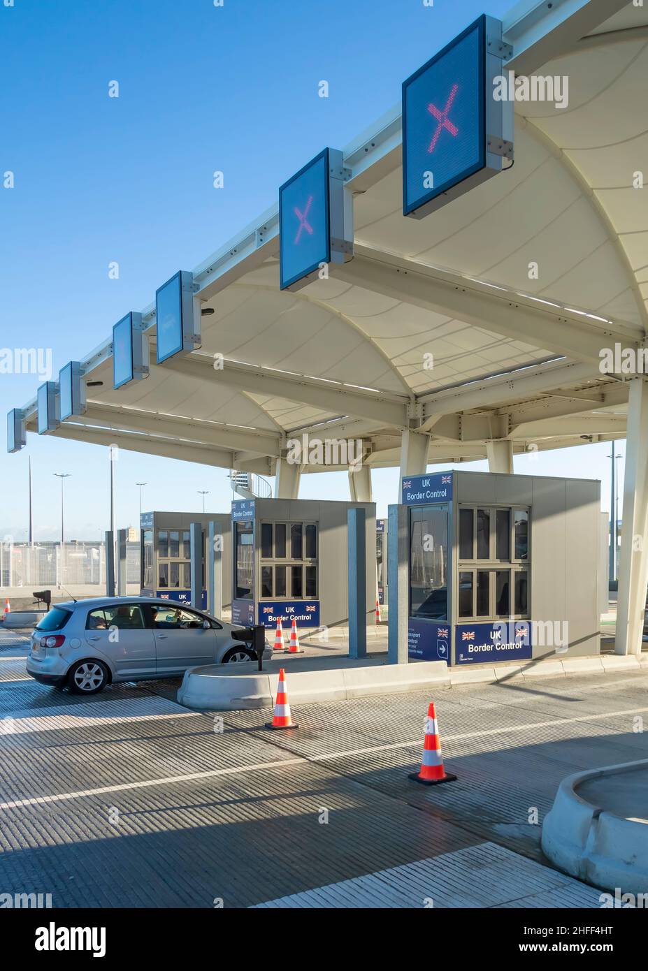 CALAIS FRANCE DEC 12 2022 Border UK Control In The Port Of Calais 
