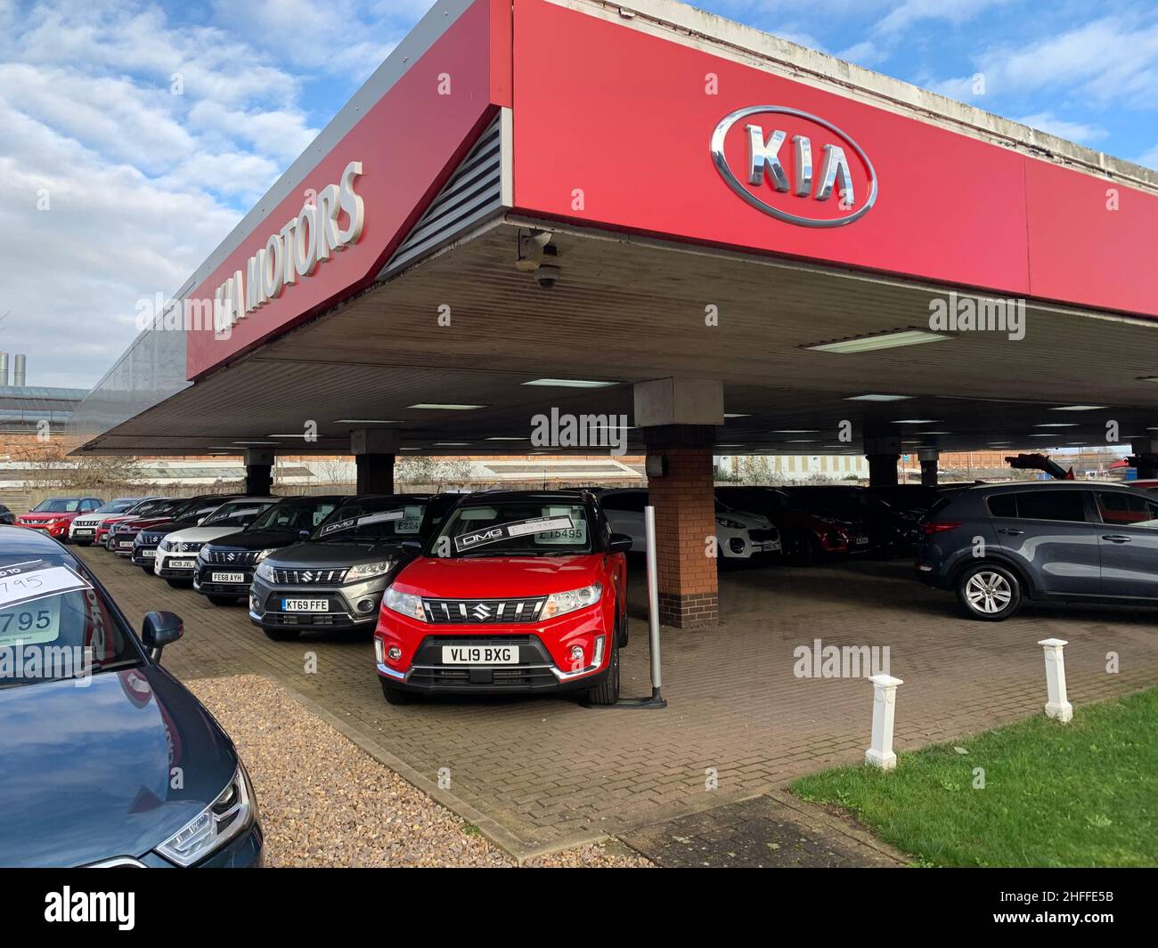 Suzuki and Kia Garages at Wolverton Milton Keynes UK Stock Photo Alamy