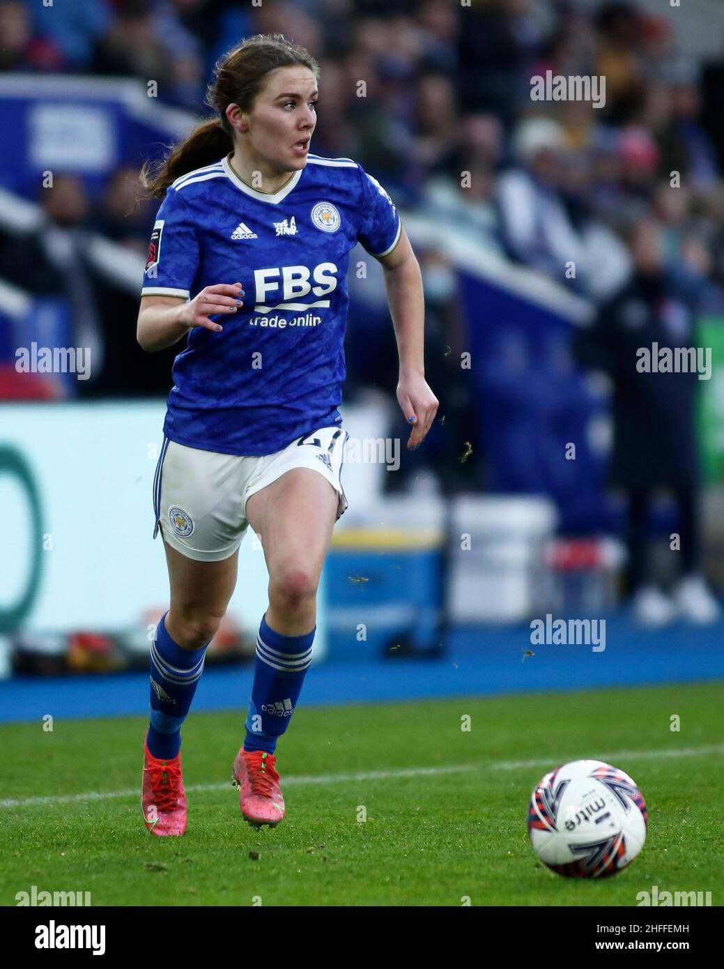 LEICESTER, UK. JAN 16TH Shannon O'Brien of Leicester City pictured with the ball during the Barclays FA Women's Super League match between Leicester City and Brighton and Hove Albion at the King Power Stadium, Leicester on Sunday 16th January 2022. (Credit: Kieran Riley | MI News) Credit: MI News & Sport /Alamy Live News Stock Photo