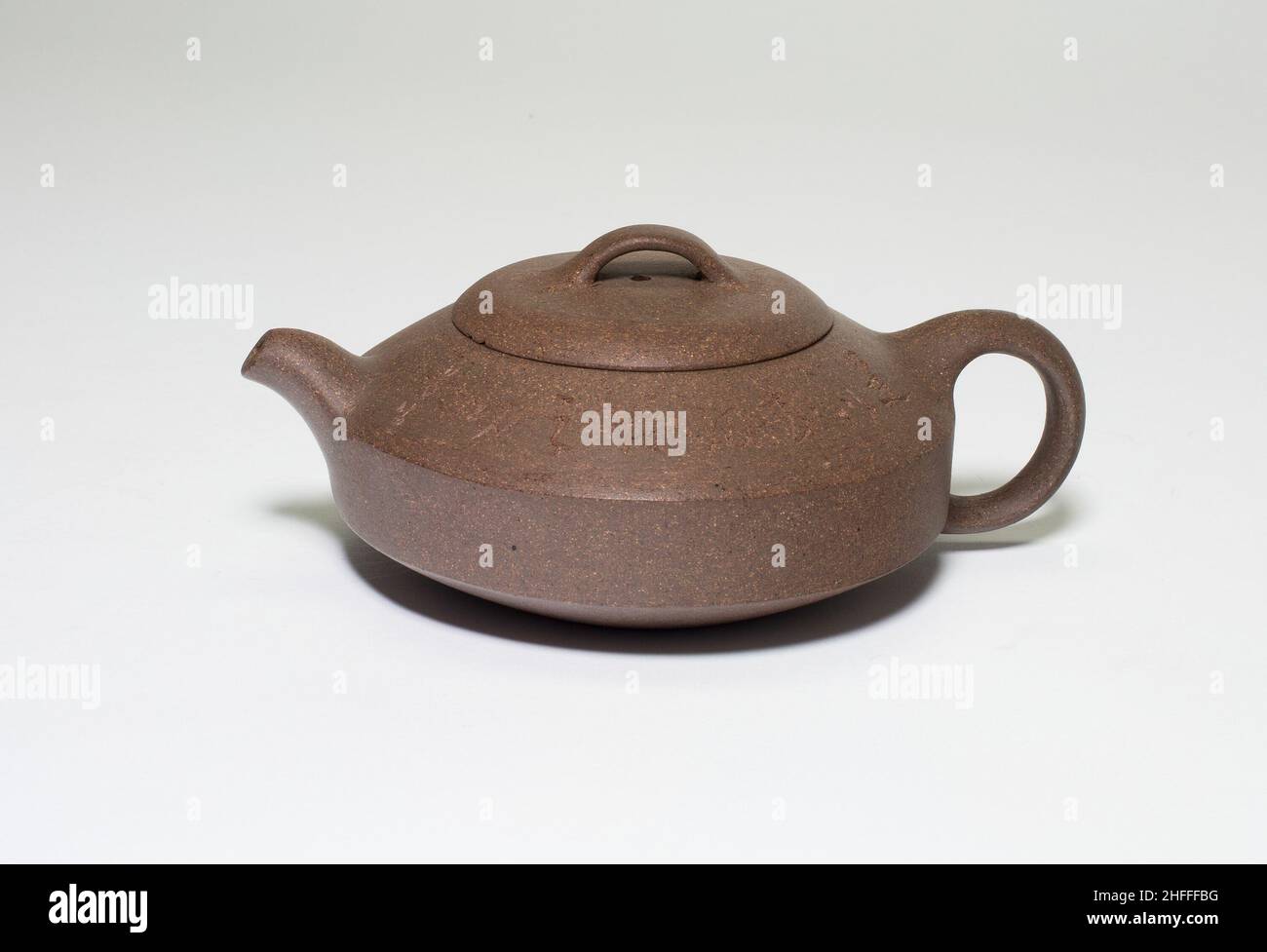 Teapot, Qing dynasty (16441911), 18th century Stock Photo Alamy
