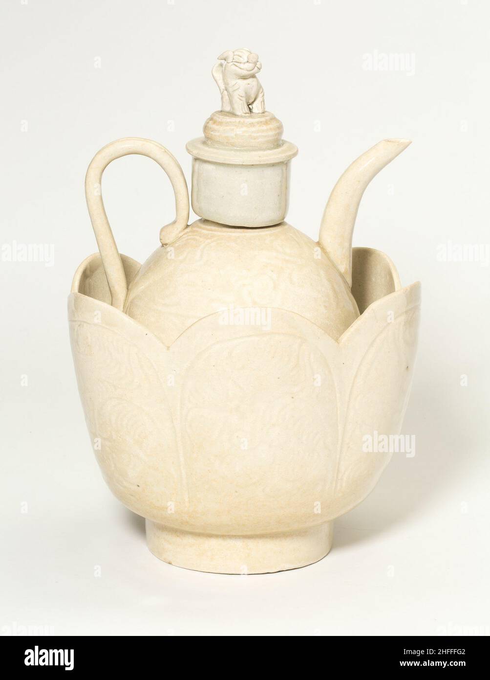 Wine Ewer and Warming Bowl, Northern Song dynasty (960-1127). Stock Photo