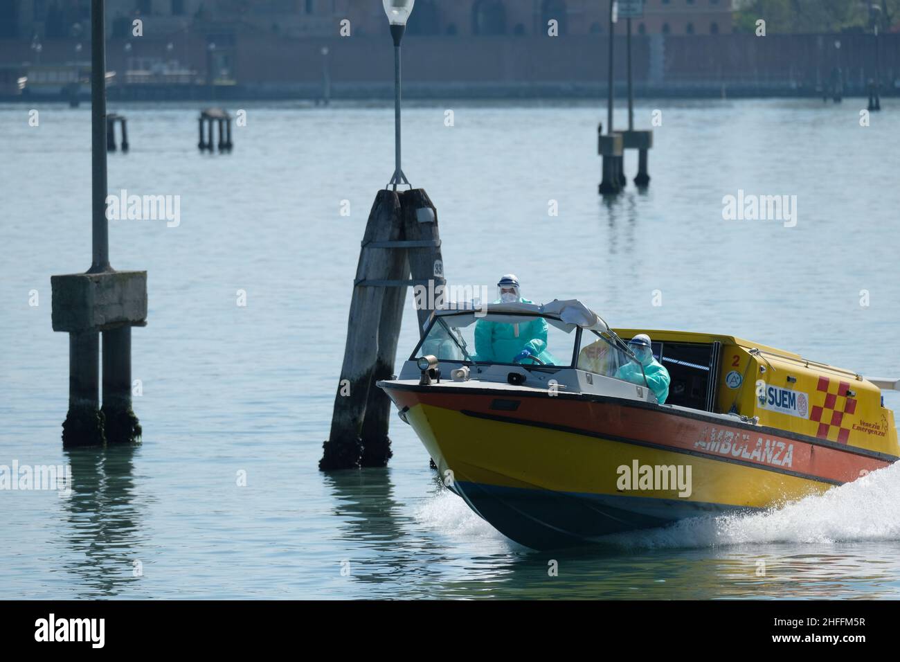 Health workers arrive by boat ambulance at a Venice hospital. Venice, Italy, April 10, 2020. (MvS) Stock Photo