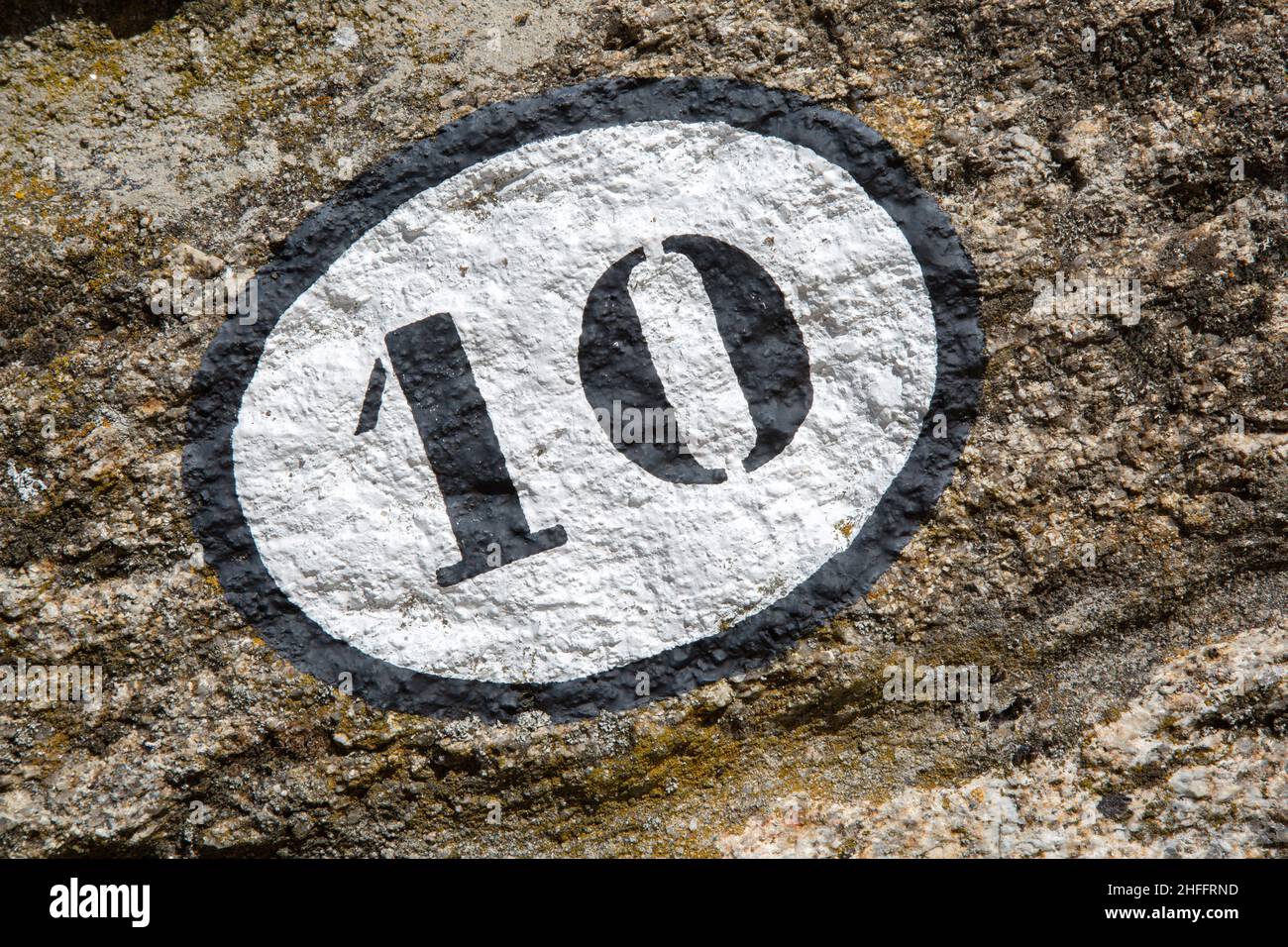 Number 10 door close up hi-res stock photography and images - Alamy
