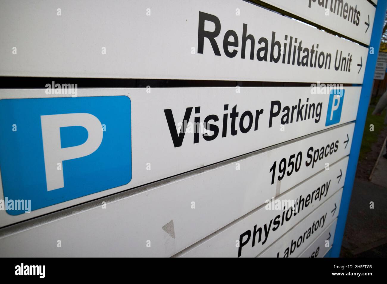 visitor parking sign at aintree university hospital fazakerley Liverpool England UK Stock Photo