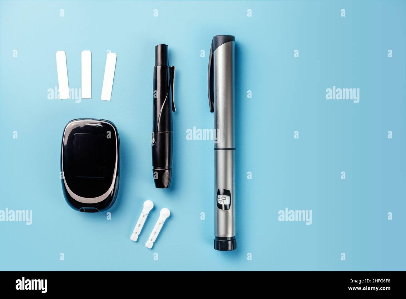 Diabetes testing kit bloos glucose meter, blood test strips and gauge