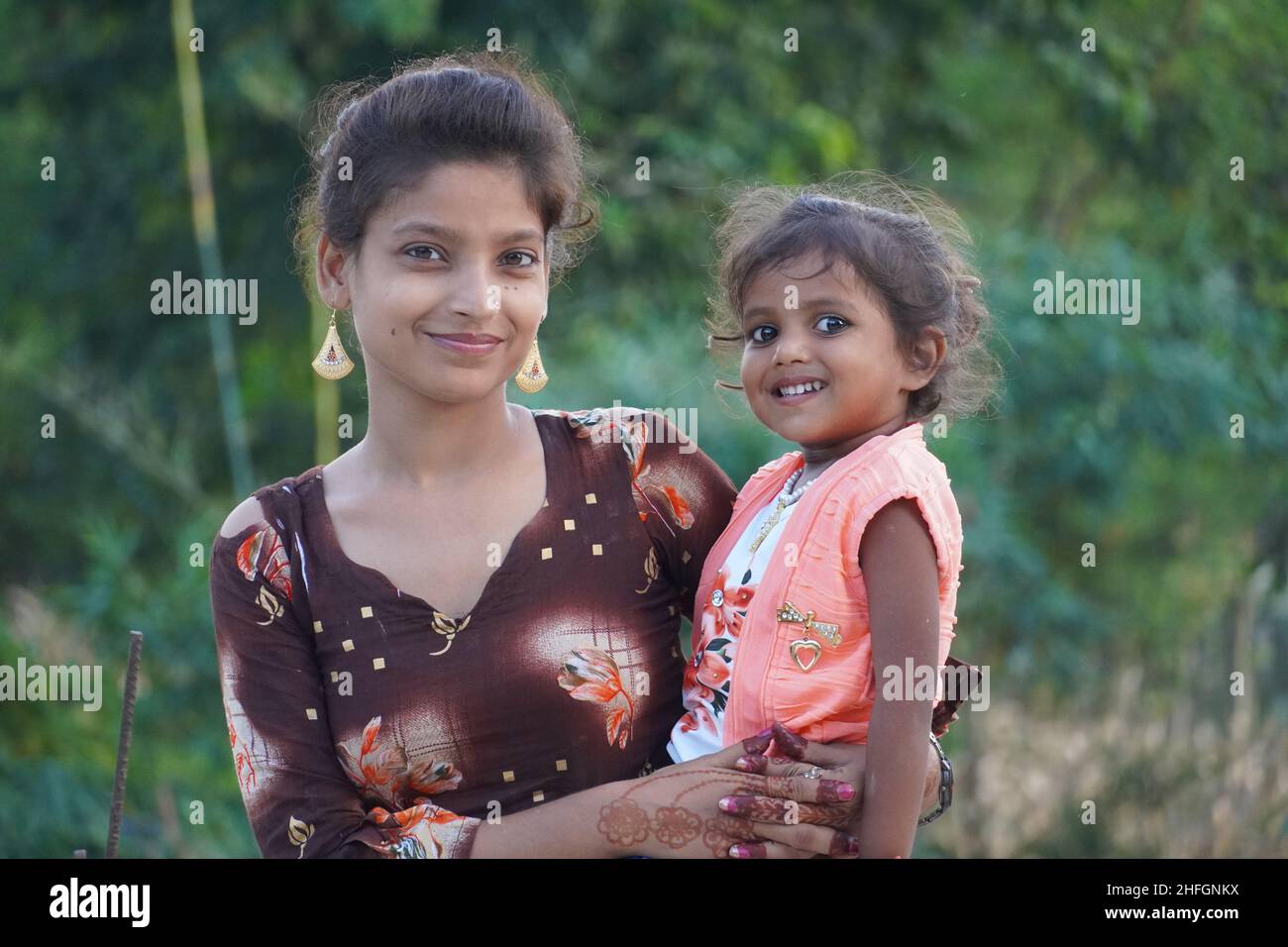 Indian village mother daughter hi-res stock photography and images - Alamy