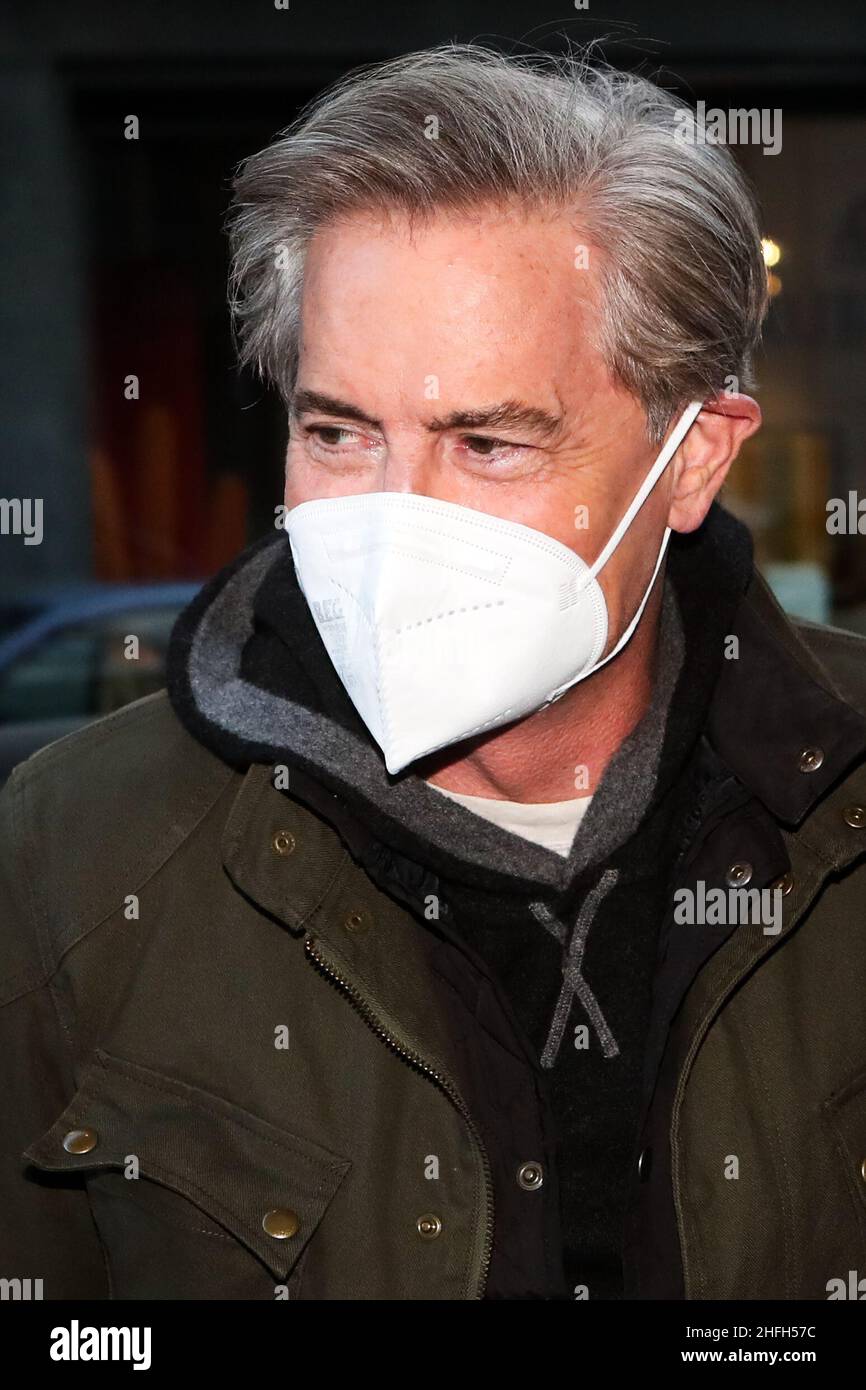 Milano, Italy. 16th Jan, 2022. Kyle MacLachlan arrives at Palazzo Parigi  during the MFW 2022 in Milan, Italy Credit: Independent Photo Agency/Alamy  Live News Stock Photo - Alamy