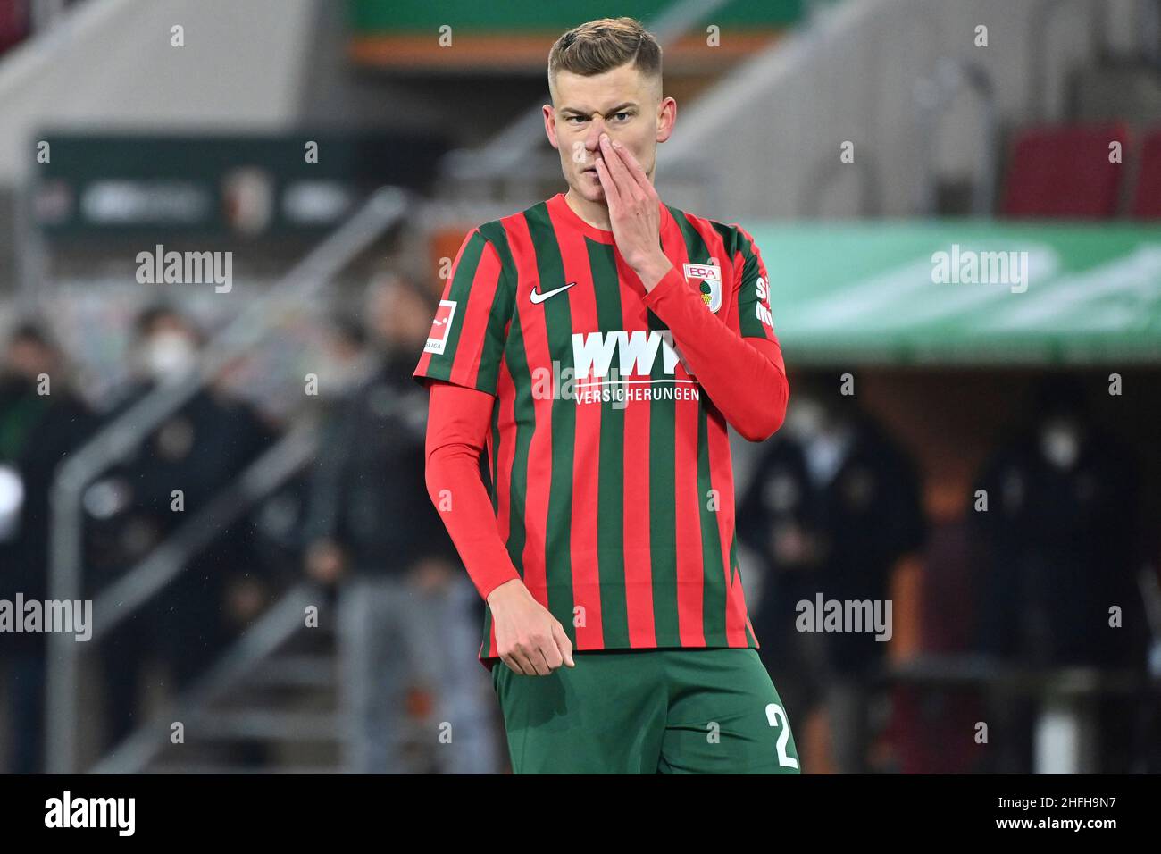 Augsburg, Deutschland. 16th Jan, 2022. Alfred FINNBOGASON (FC Augsburg),  disappointment, frustrated, disappointed, frustrated, dejected, action,  single image, cut single motif, half figure, half figure. Football 1st  Bundesliga season 2021/2022, 19th ...