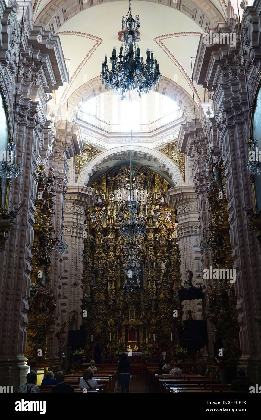 interior, New Spanish baroque Church of Santa Prisca (Templo de Santa ...