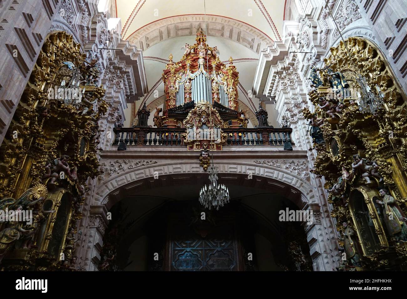 interior, New Spanish baroque Church of Santa Prisca (Templo de Santa ...