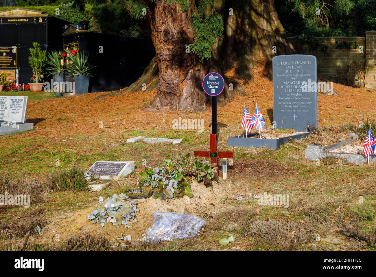 Cross marking the grave of Brian Sweeney, son of Margaret Duchess of Argyll  and Charles Sweeney, North Cemetery, Brookwood Cemetery, Woking, Surrey  Stock Photo - Alamy