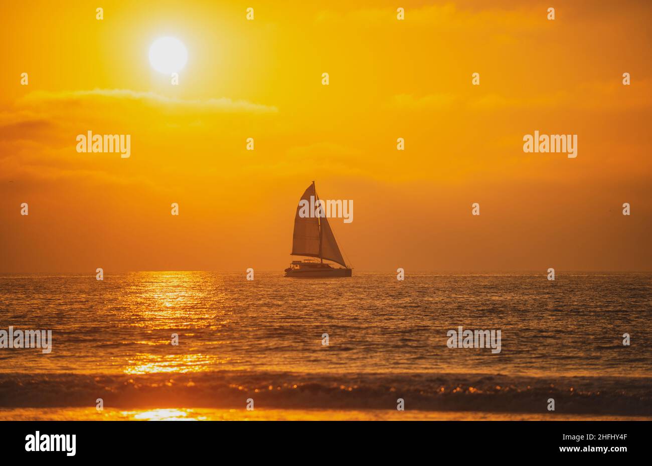 Sailboat at sea. Sunset at the sea. Sunrise on beach. Colorful ocean ...