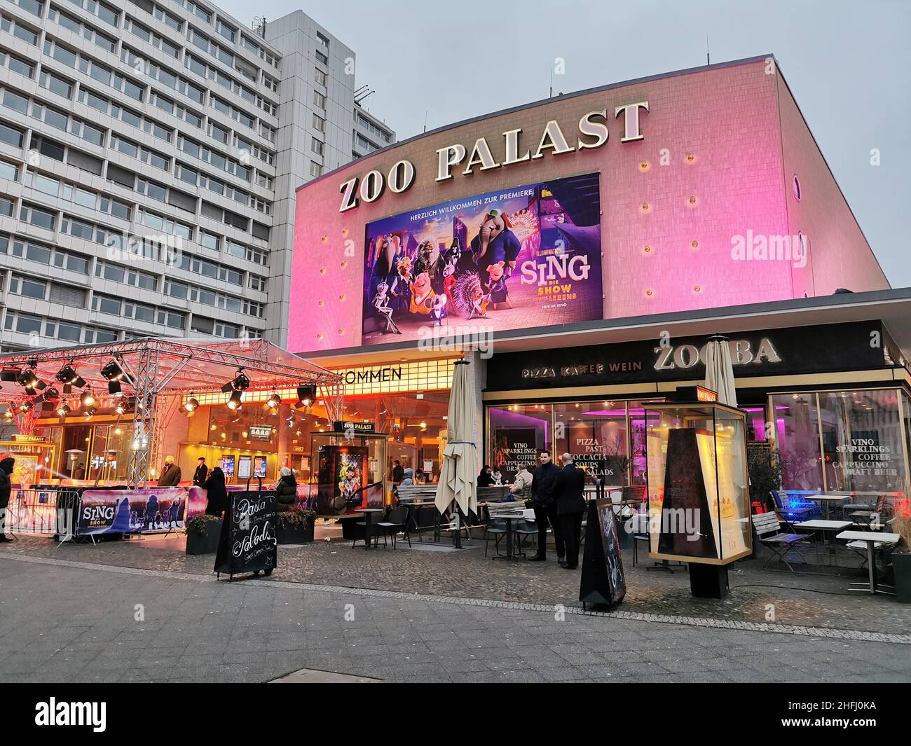 Der Zoo Palast in Berlin bei der Premiere des Kinofilms „Sing Die Show deines Lebens“. Berlin
