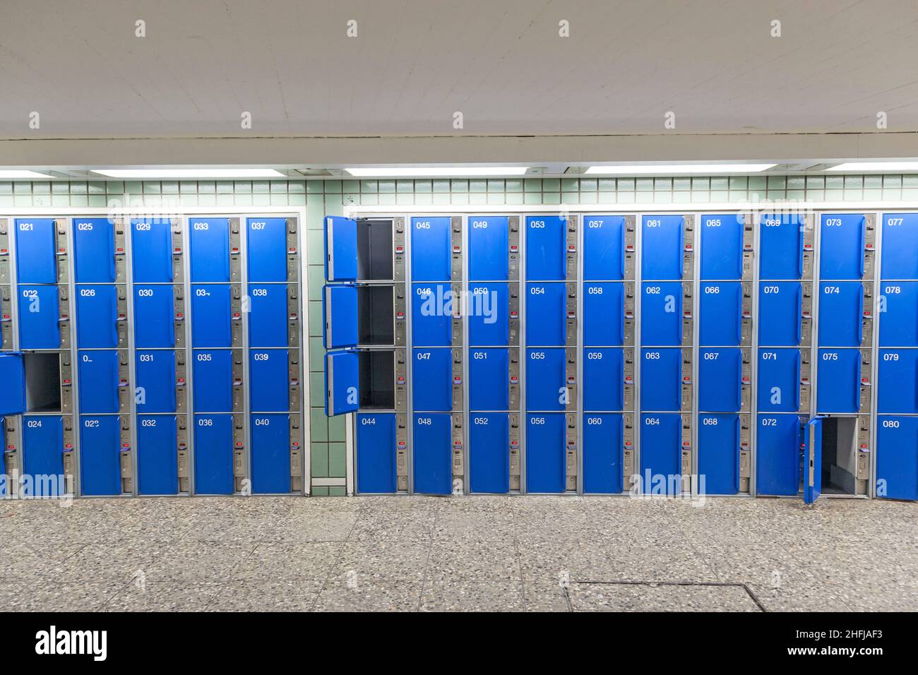 row of lockers at the station Stock Photo Alamy