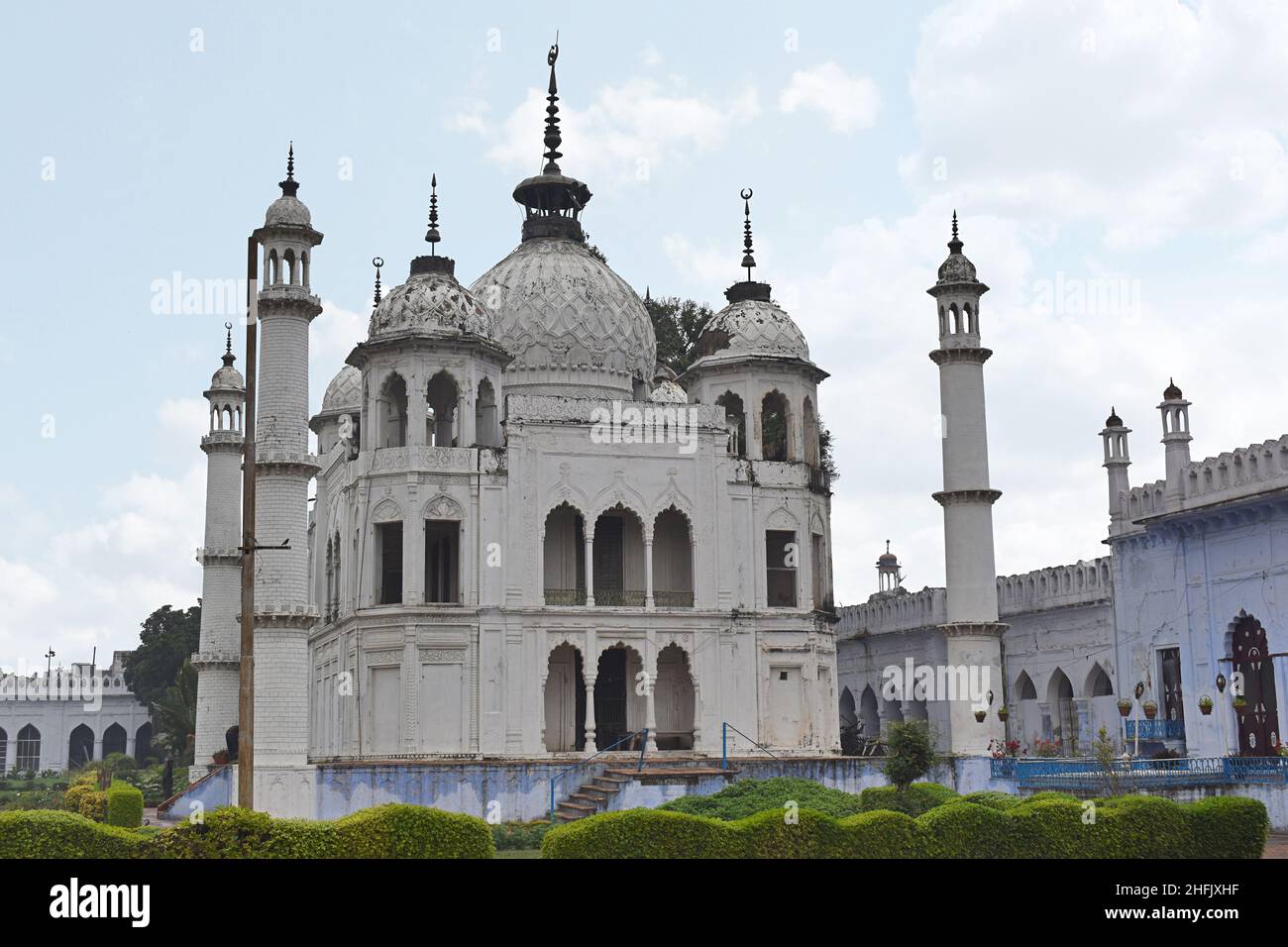 Side view of Treasury opposite the Tomb of Princess Asiya Begum in the Husainabad Imambara complex, Chota Imambara, Husainabad, Tahseen Ganj, Lucknow, Stock Photo