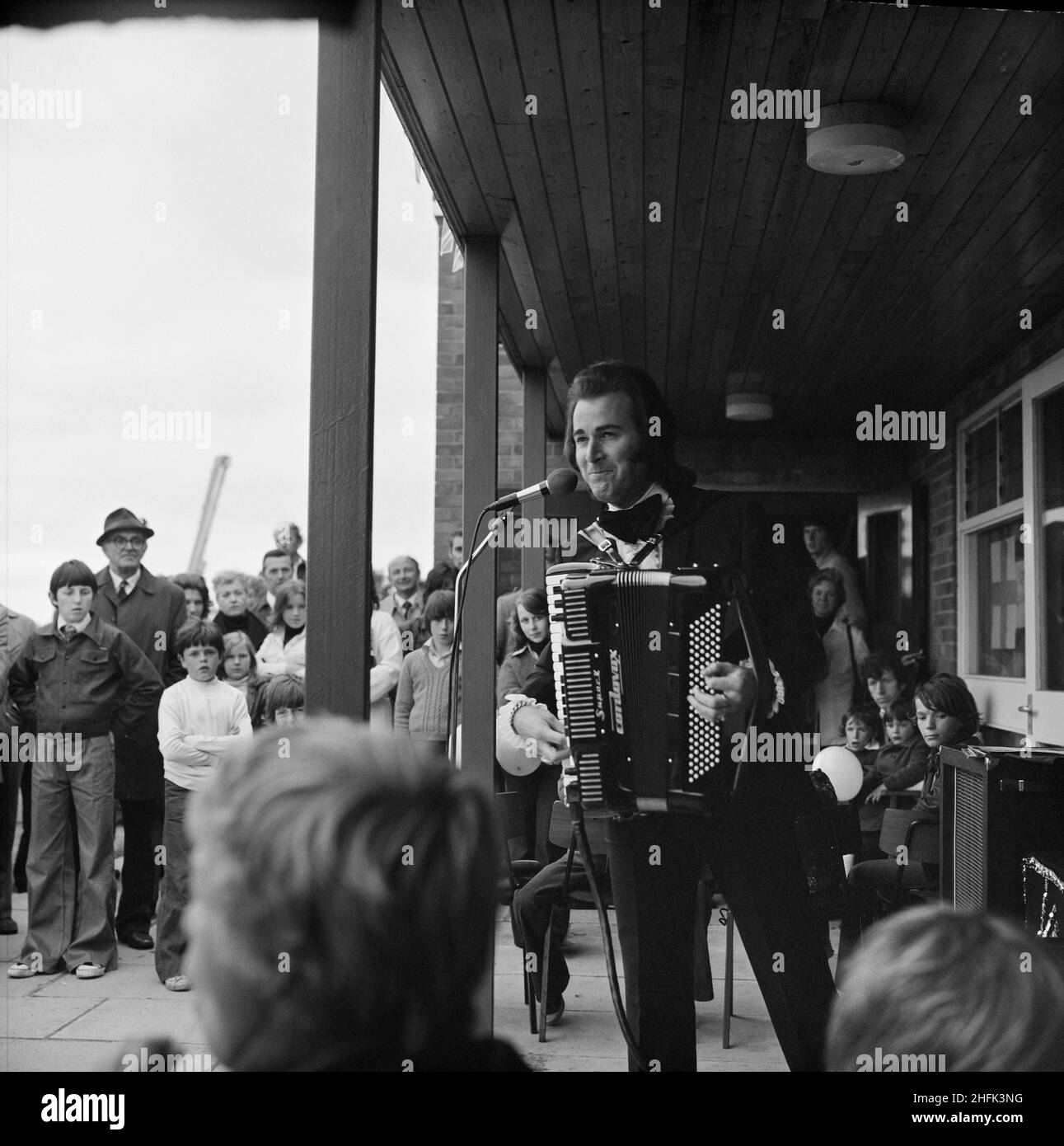 Laing Sports Ground, Rowley Lane, Elstree, Barnet, London, 18/06/1977. An accordionist playing at the annual Laing Gala Day. Stock Photo