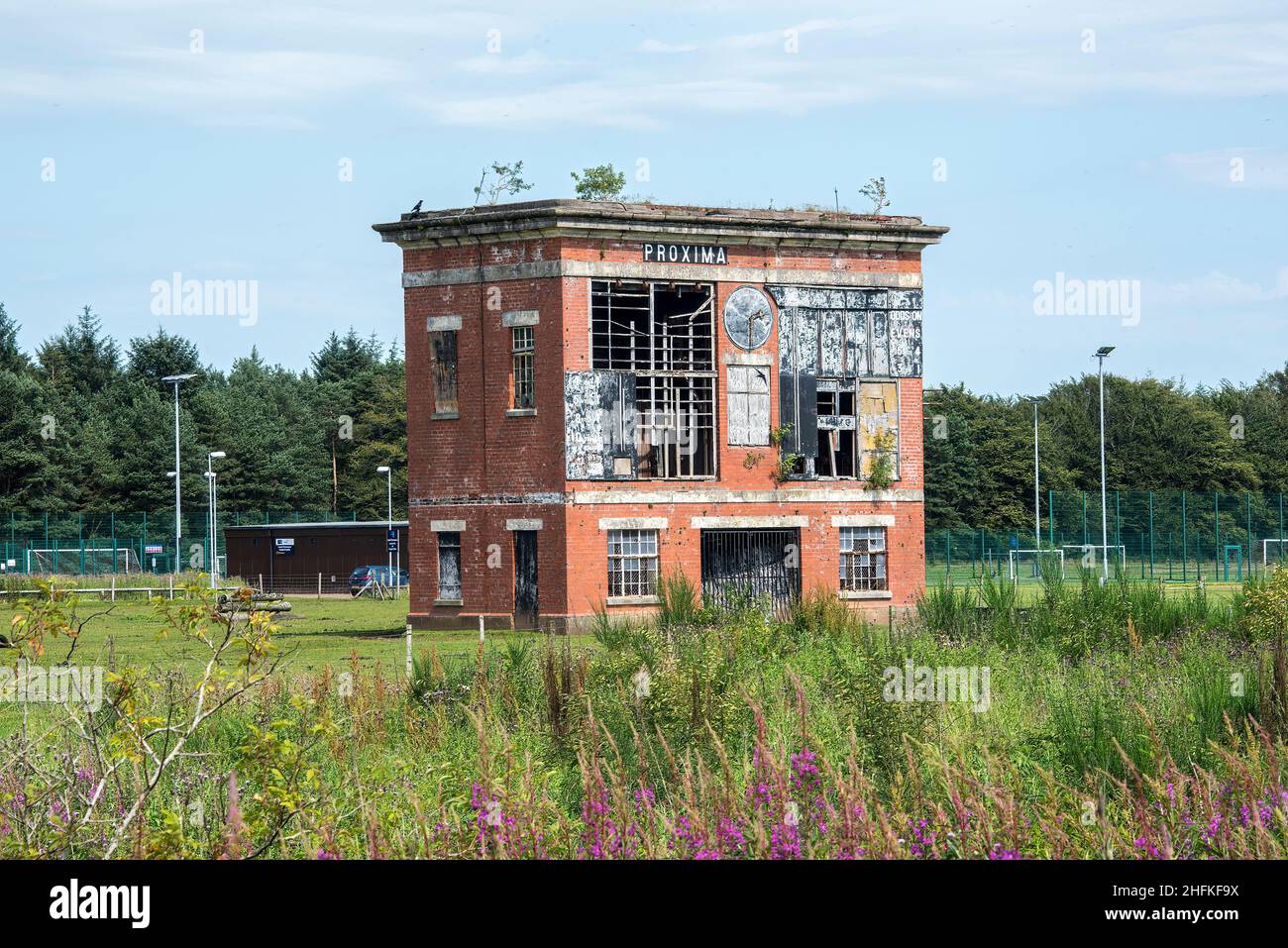 Derelict Tote Tower, Hyndford Road, Lanark Racecourse Stock Photo Alamy