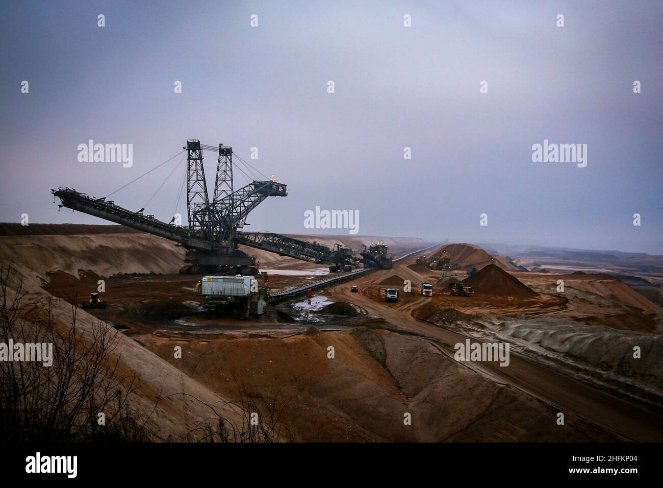 Garzweiler Deutschland 17th Jan 2022 A Bucket Wheel Excavator Is Operated In Rwe S Garzweiler Deutschland 17th Jan 2022 A Bucket Wheel Excavator Is Operated In Rwe S