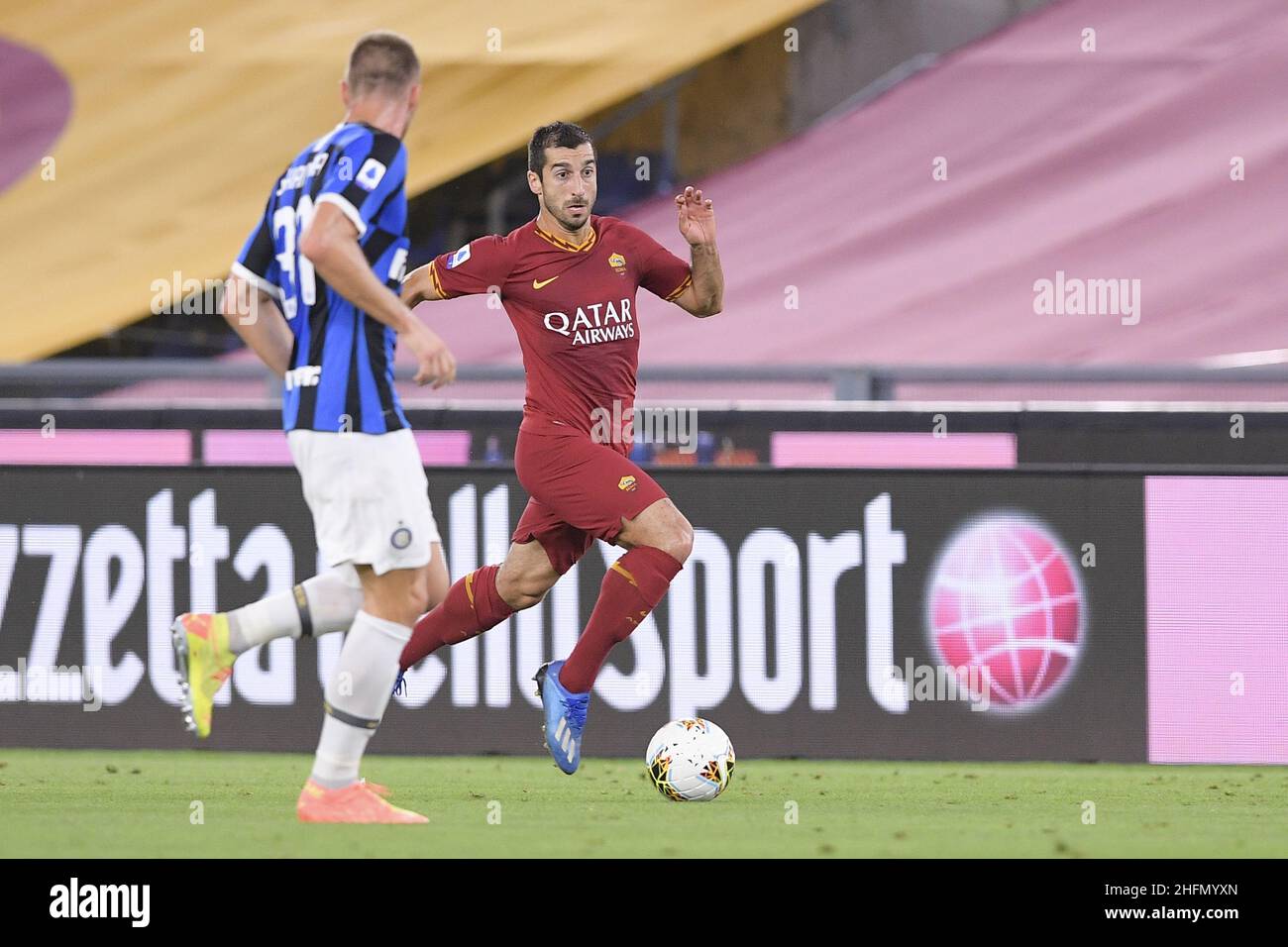 Madrid May 3 Henrikh Mkhitaryan Plays Stock Photo 1084179725