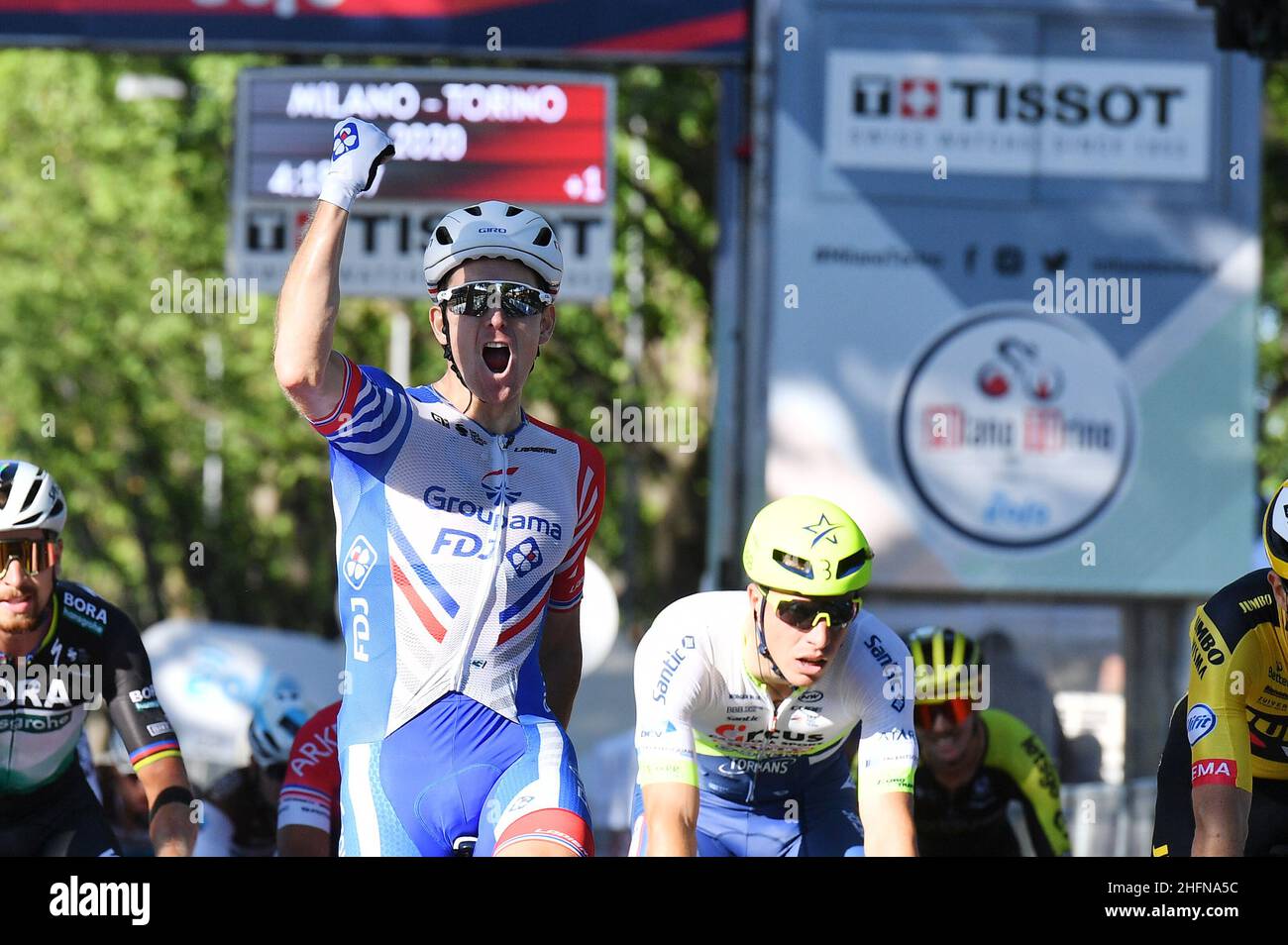Milano torino hotsell cycling 2020