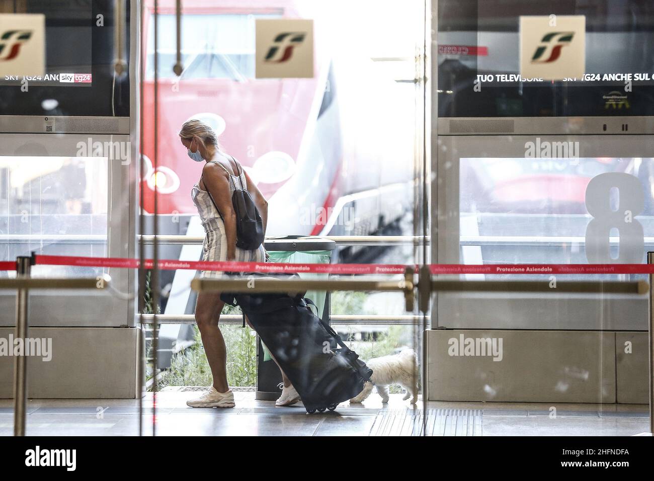 Cecilia Fabiano/LaPresse August 24 , 2020 Amatrice (Italy) News: Travelers in Termini Station In the pic : travelers with baggage Stock Photo